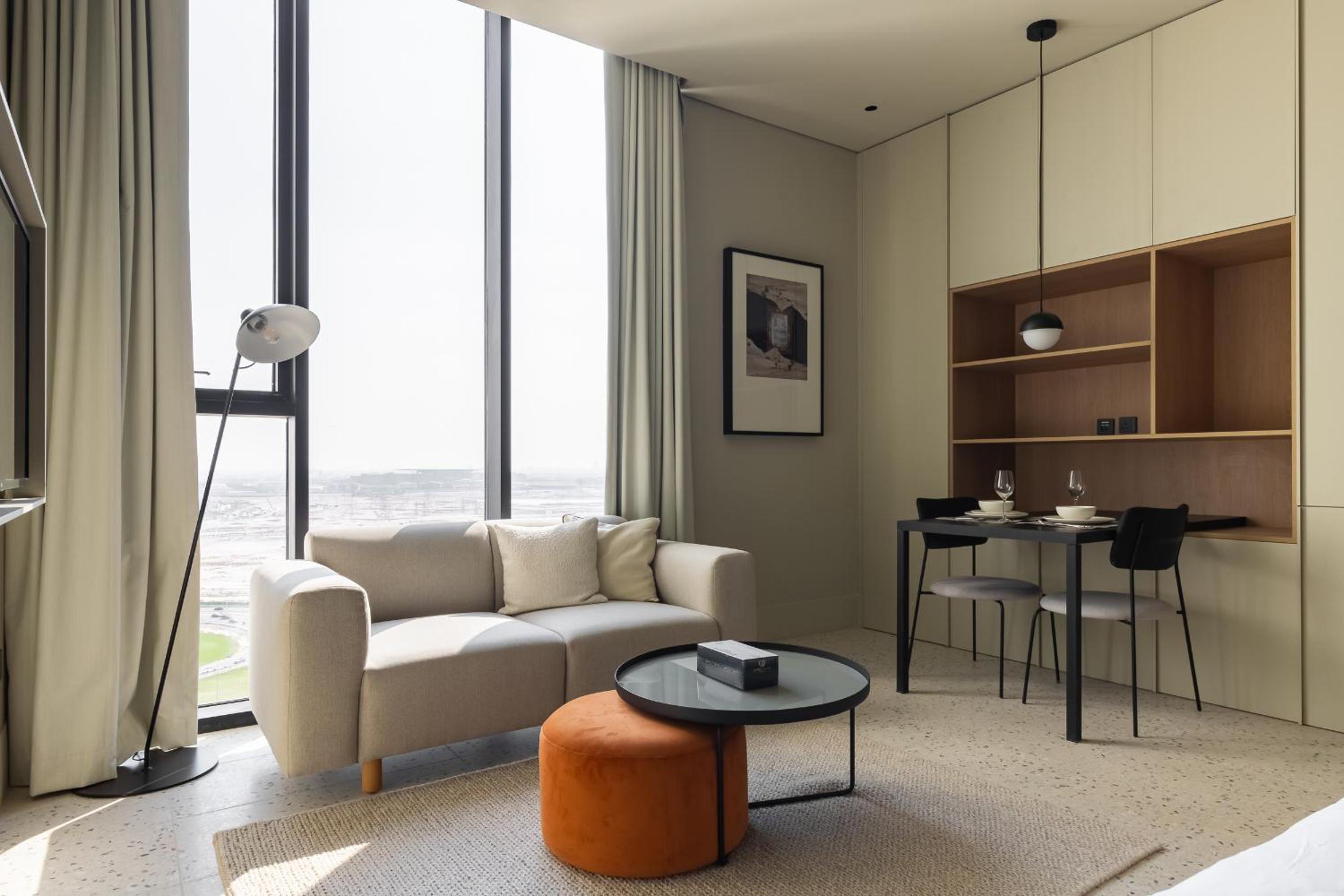 Simply Comfort Vacation Homes Rental Upside Living Business Bay Stunning Panoramic Burj Cityline Views