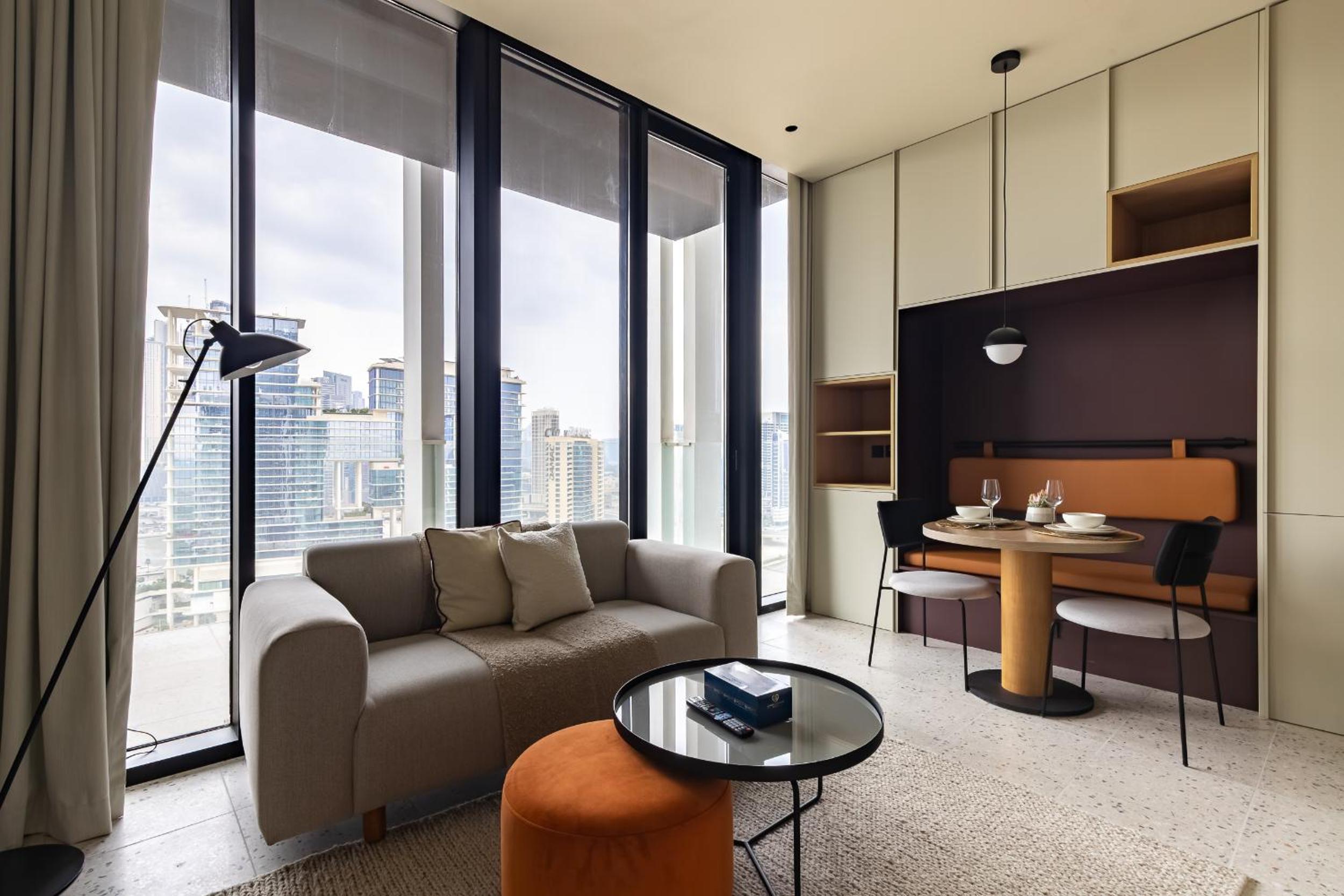 Simply Comfort Vacation Homes Rental Upside Living Business Bay Stunning Panoramic Burj Cityline Views