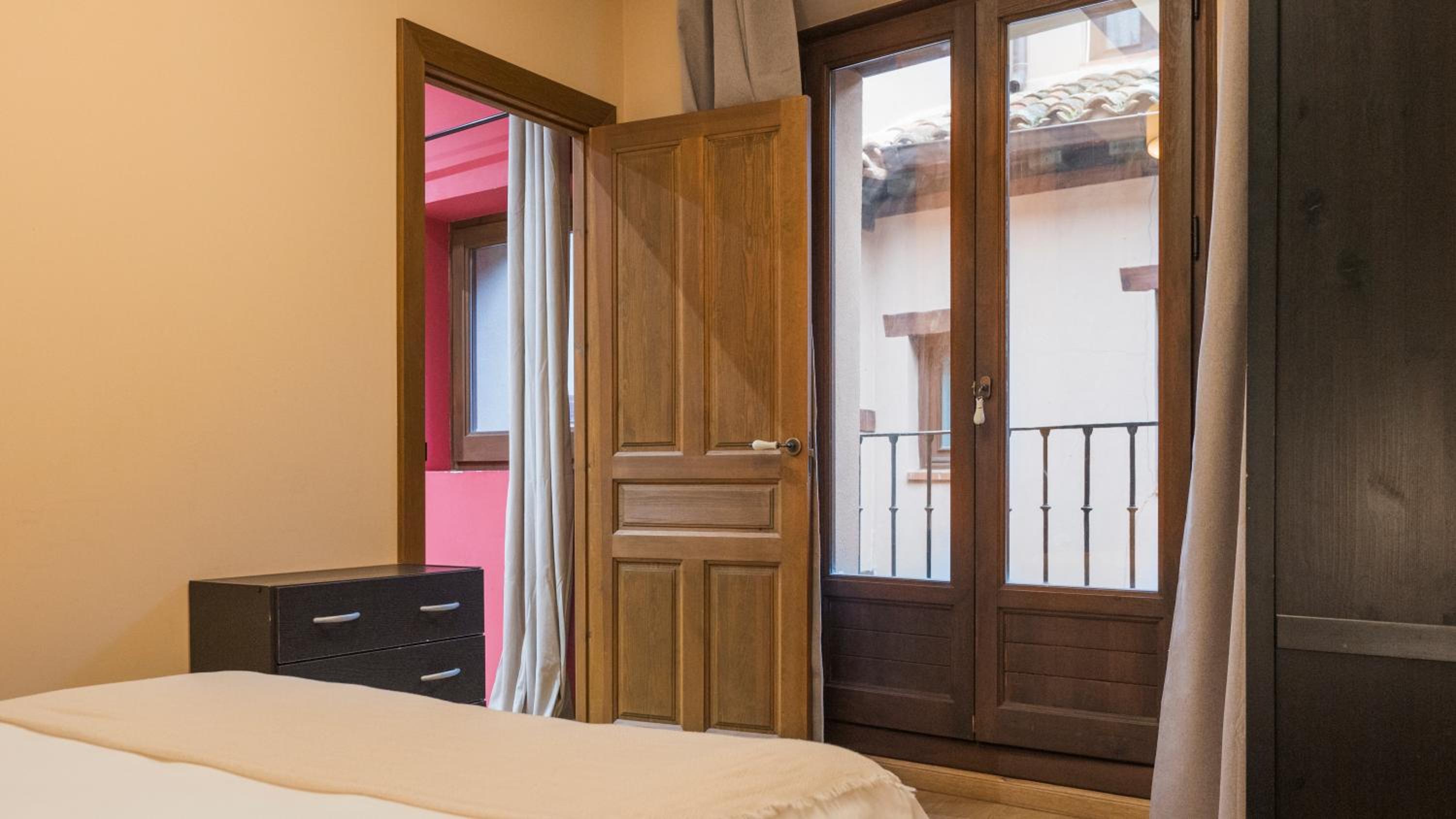 Apartamento Pozo Amargo Junto a la Catedral by Toledo AP