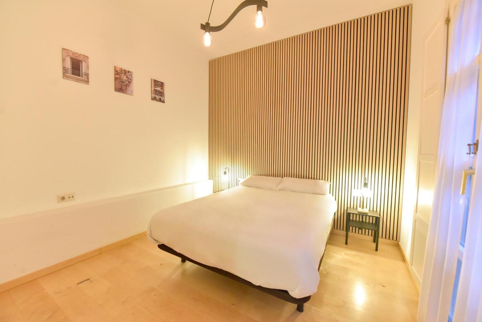 New! Contemporary with pool and parking included