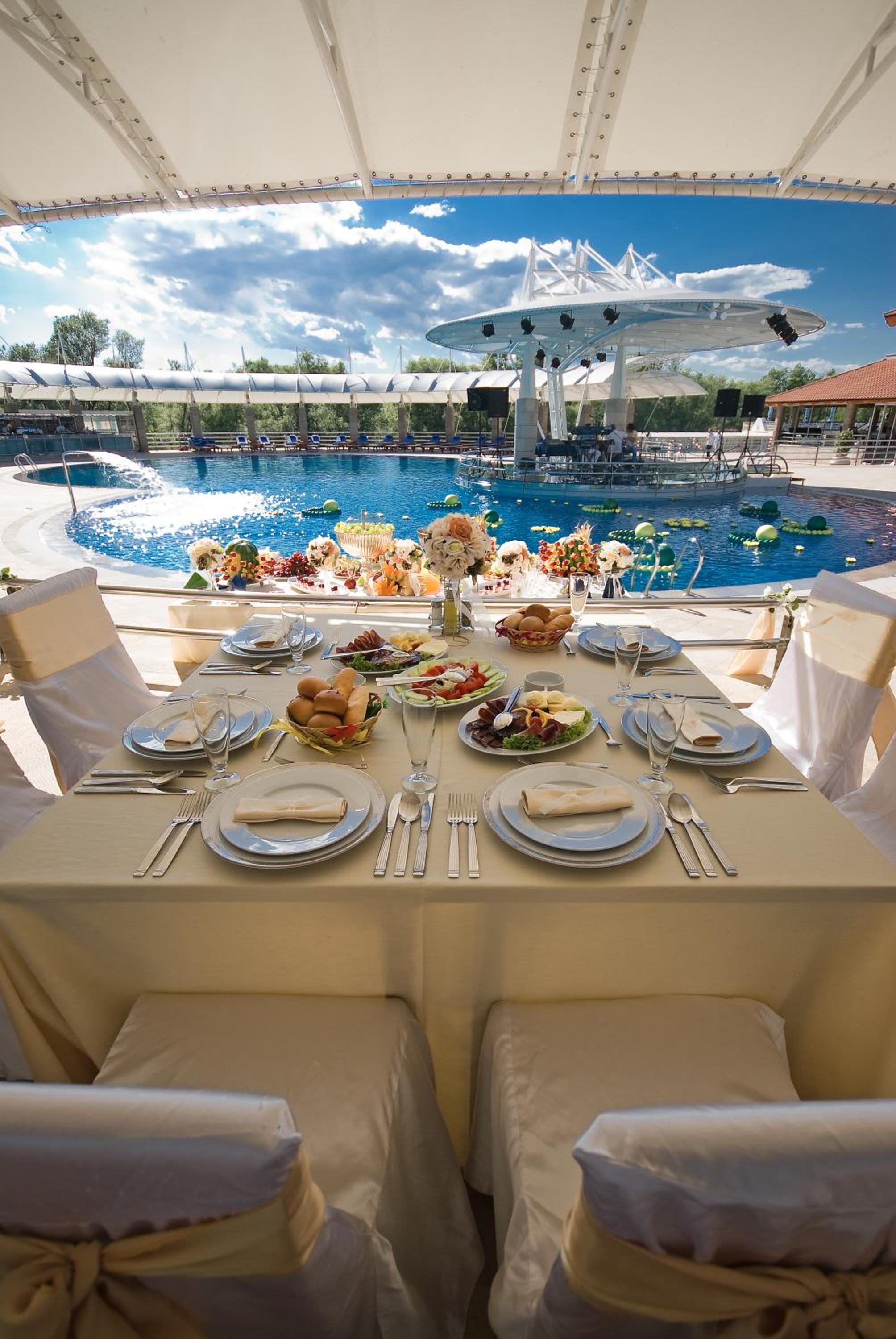 outdoor BBQ area