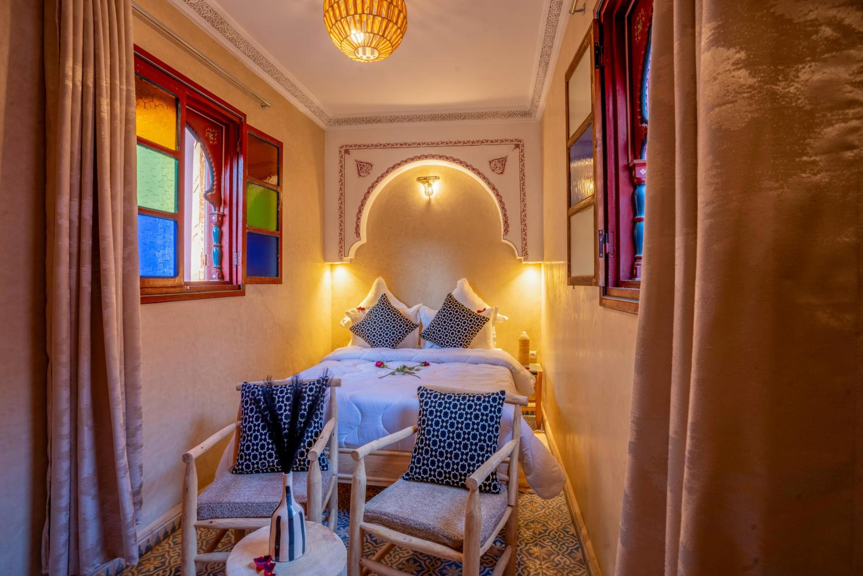 Riad Le Graff Pink group