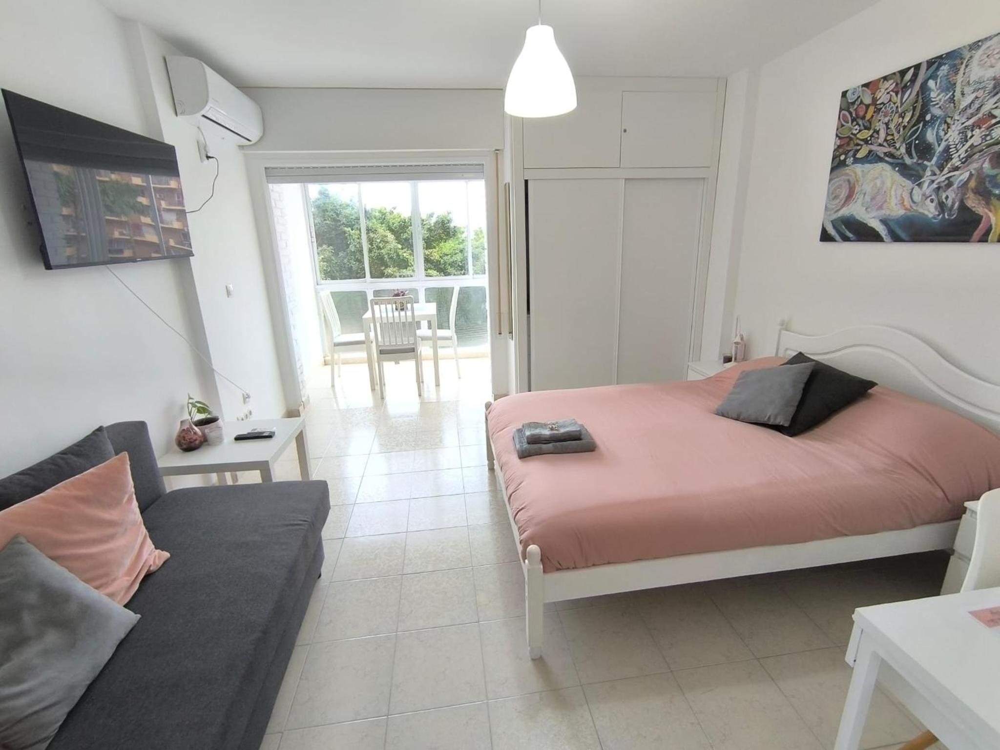 Benalma Home - Hermoso Estudio cerca de la Playa y de Todo!