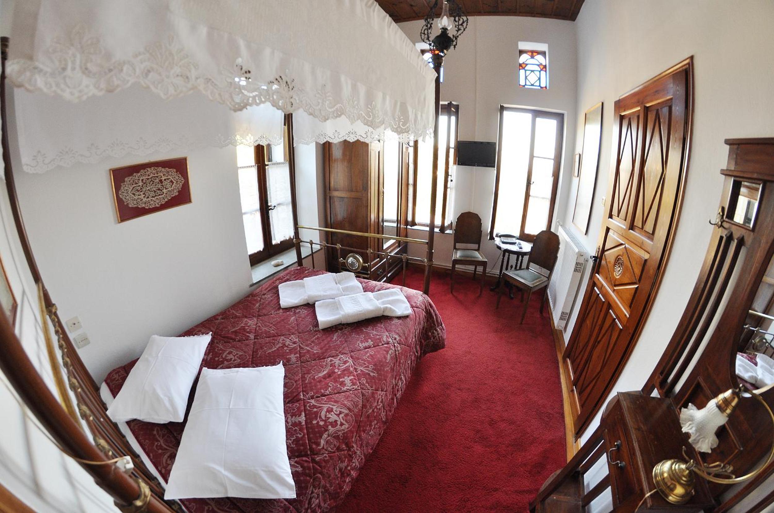 Archontiko Repana - Makrinitsa Stone Retreat