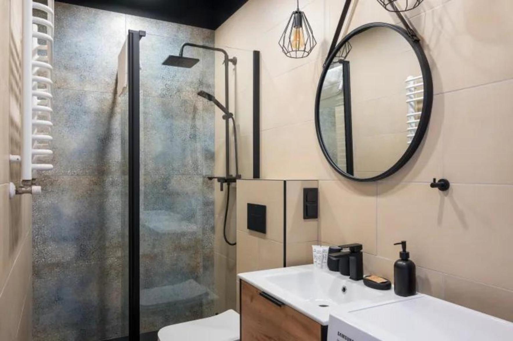BK studio - cozy and modern close to National Stadium