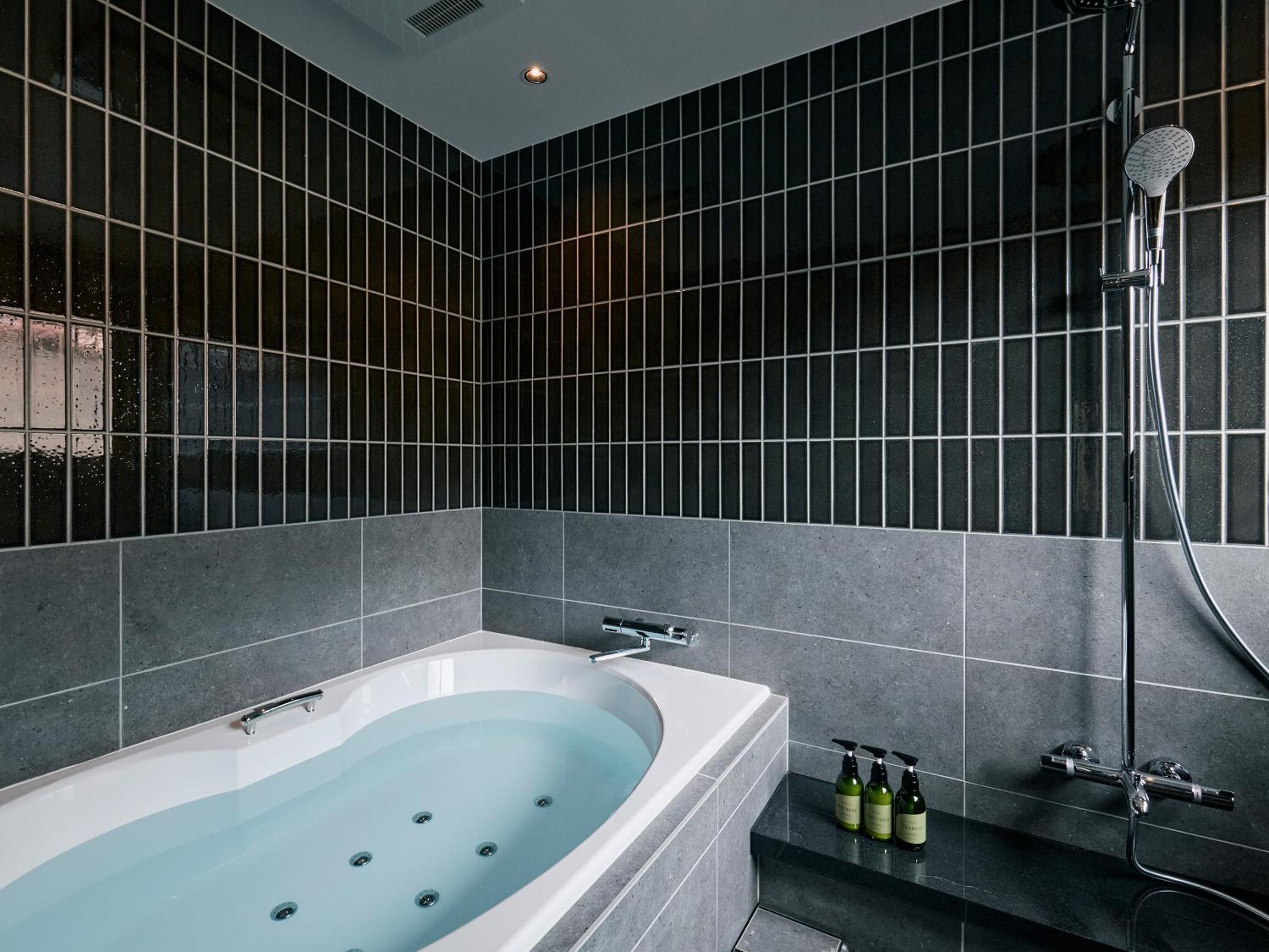 Glamdy style hotel suite 山ノ麓