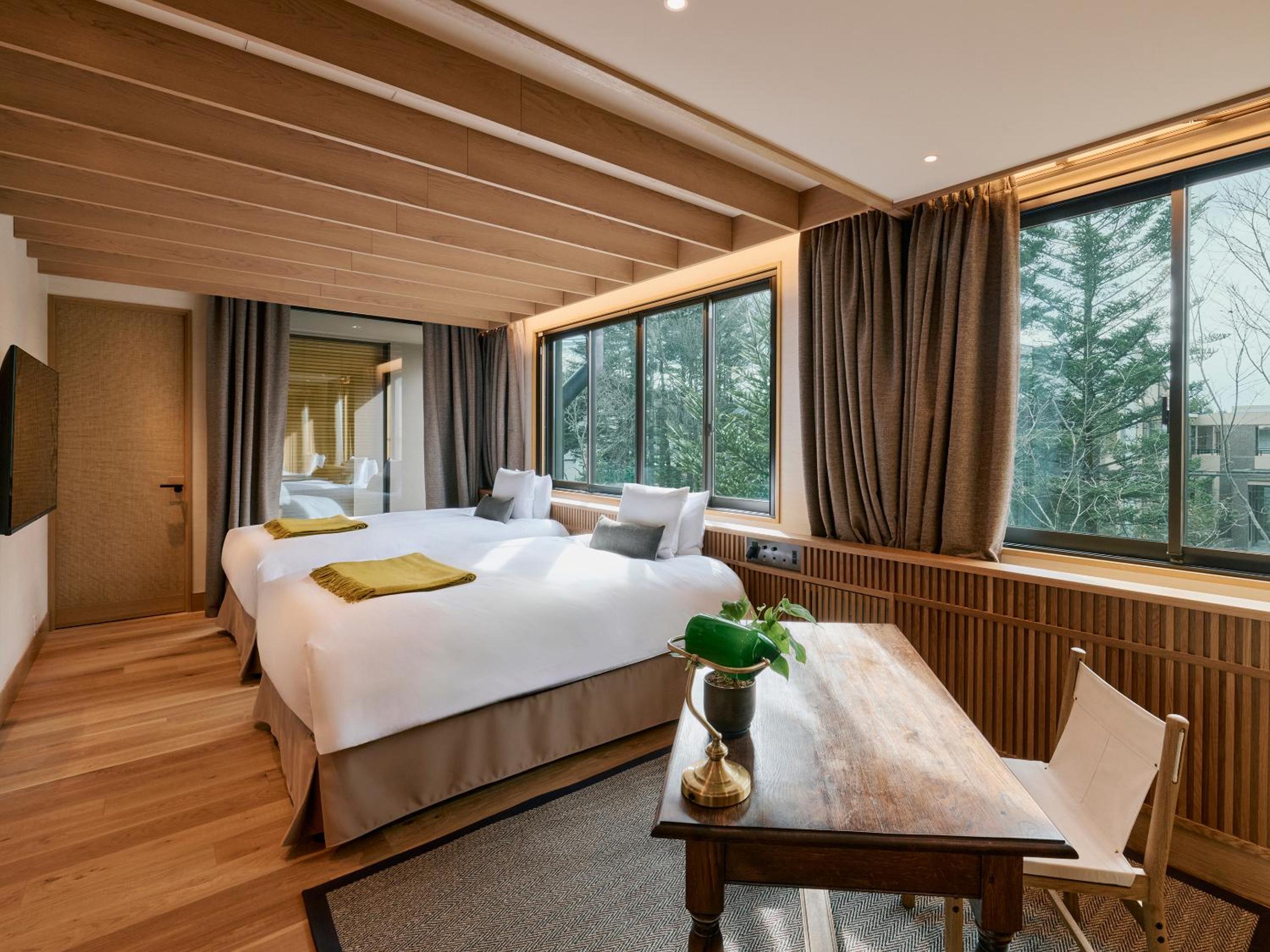 Glamdy style hotel suite 山ノ麓