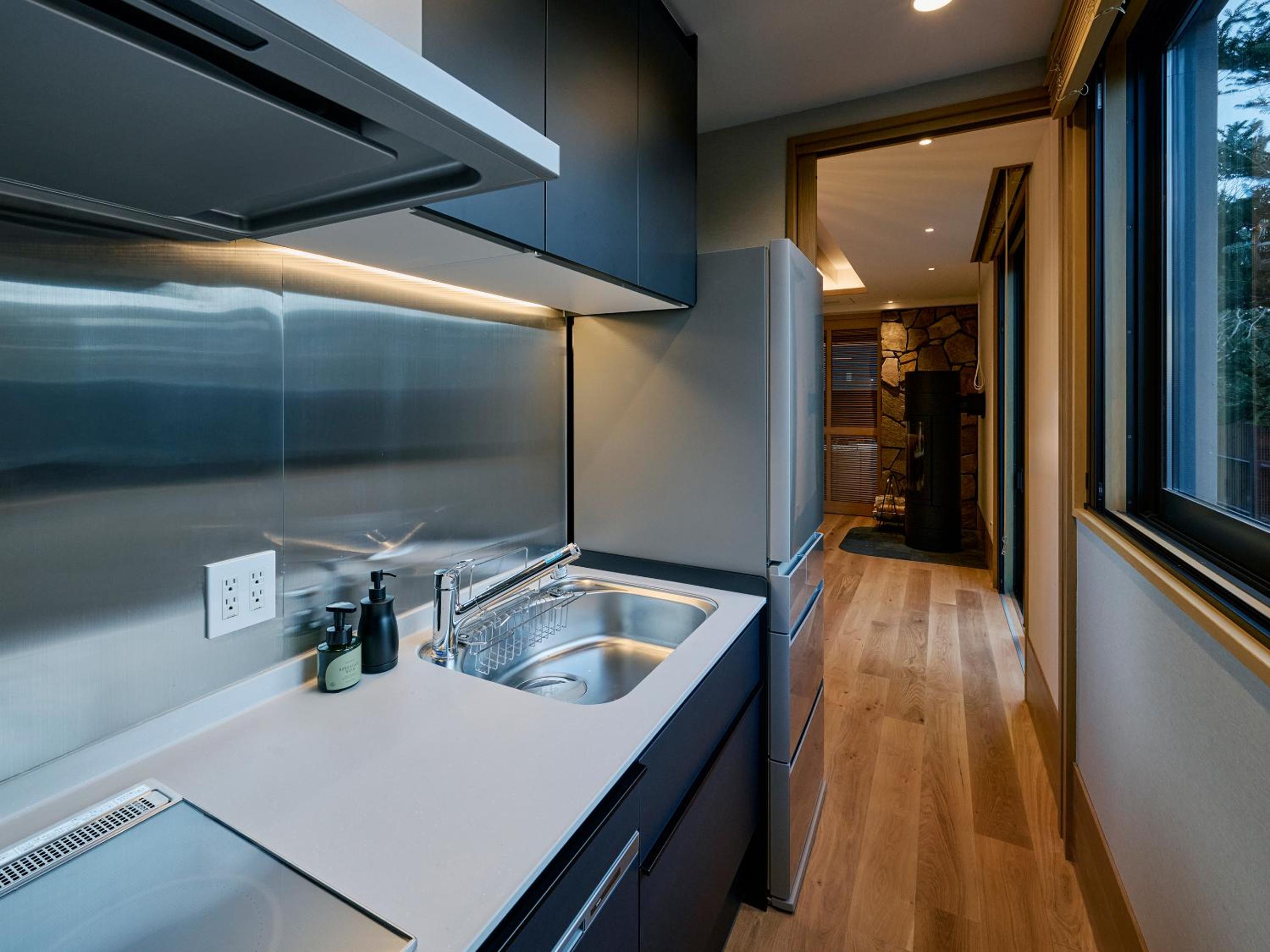 Glamdy style hotel suite 山ノ麓