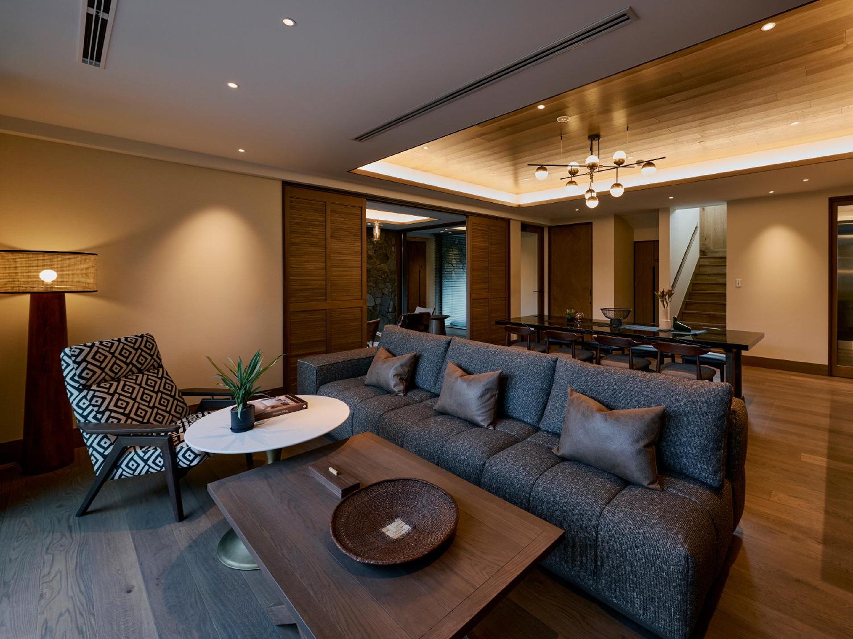 Glamdy style hotel suite 山ノ麓