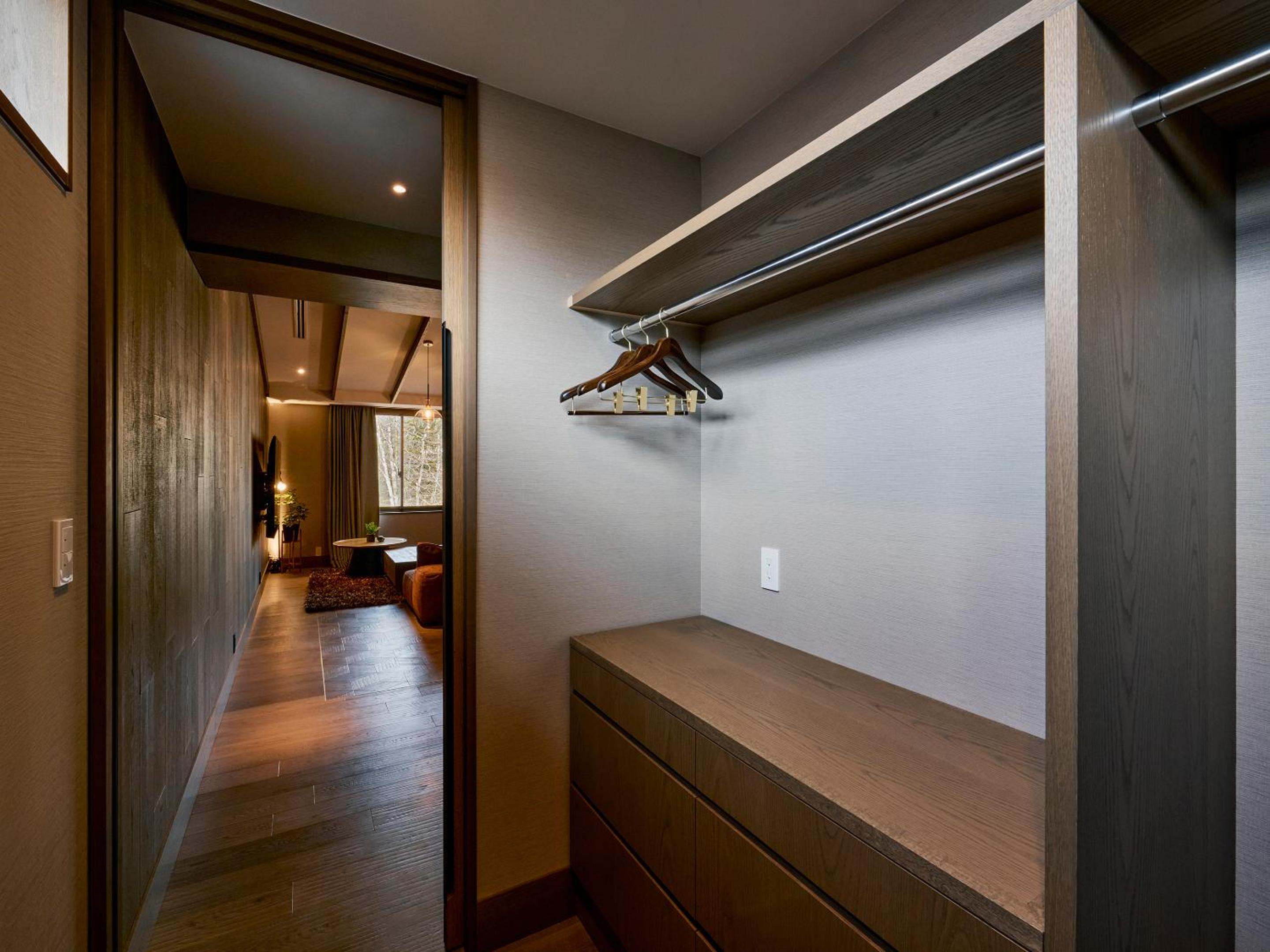 Glamdy style hotel suite 山ノ麓
