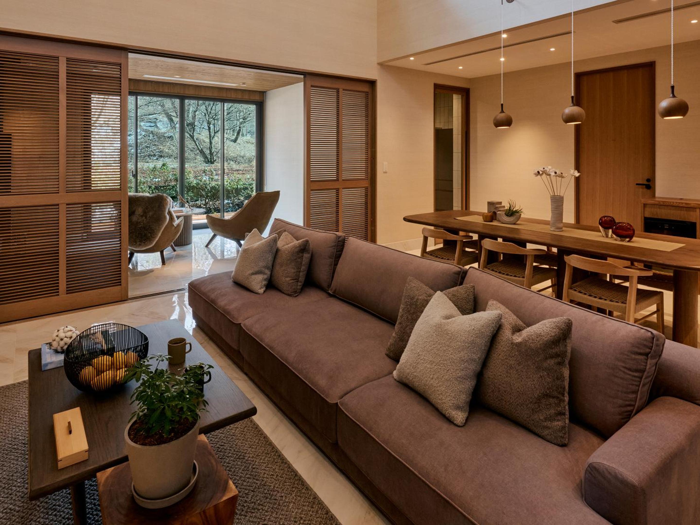 Glamdy style hotel suite 山ノ麓