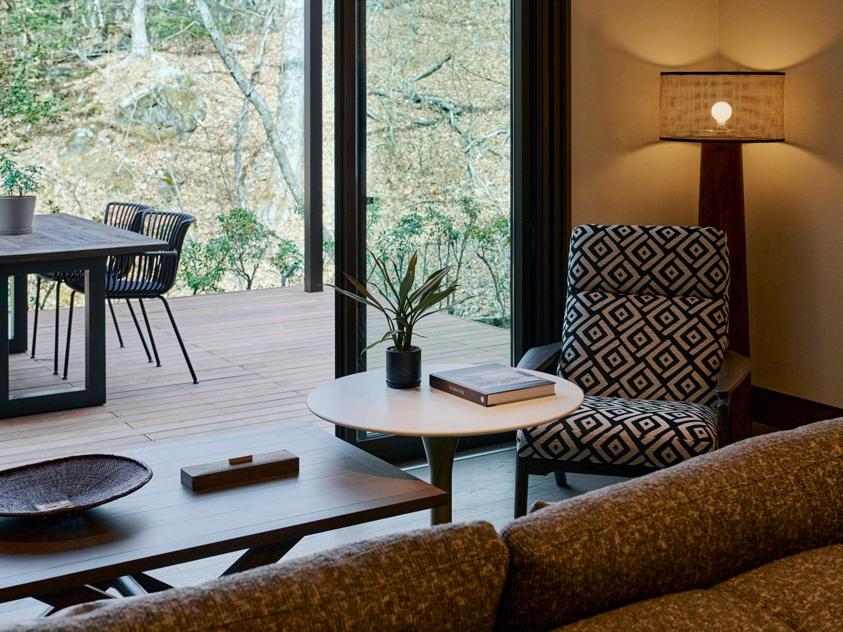 Glamdy style hotel suite 山ノ麓