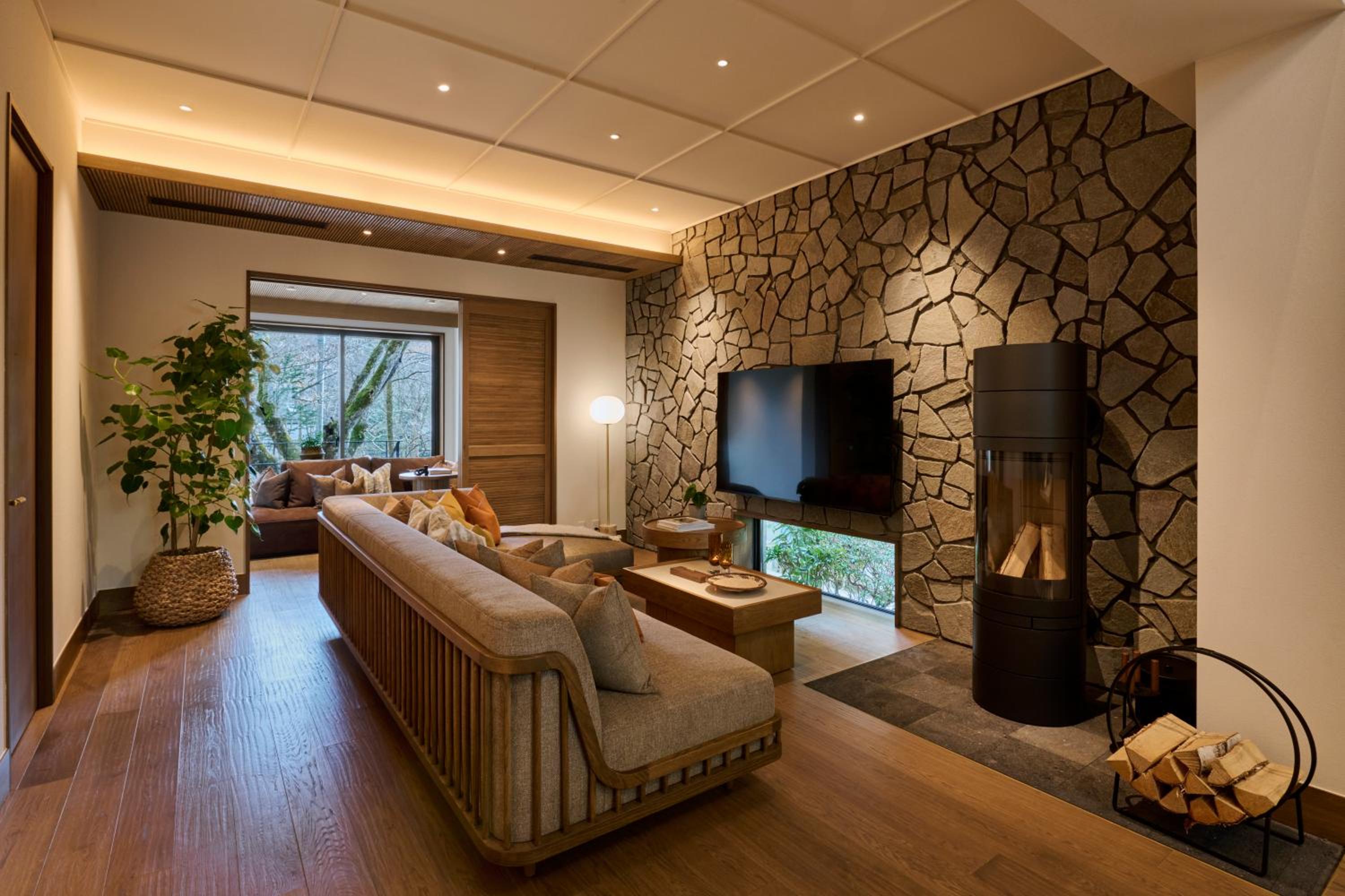 Glamdy style hotel suite 川ノ音
