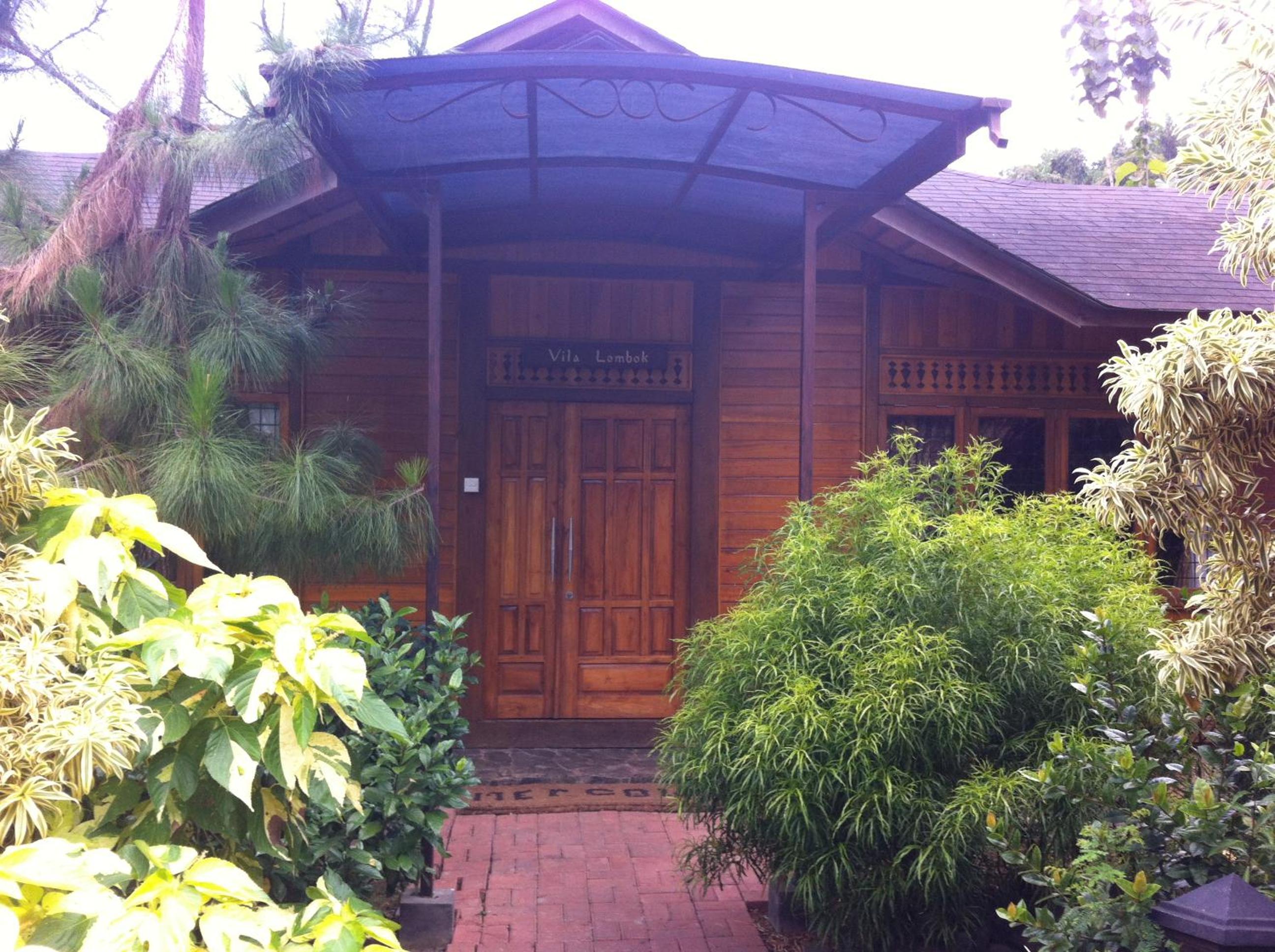 Jambuluwuk Convention Hall & Resort Batu