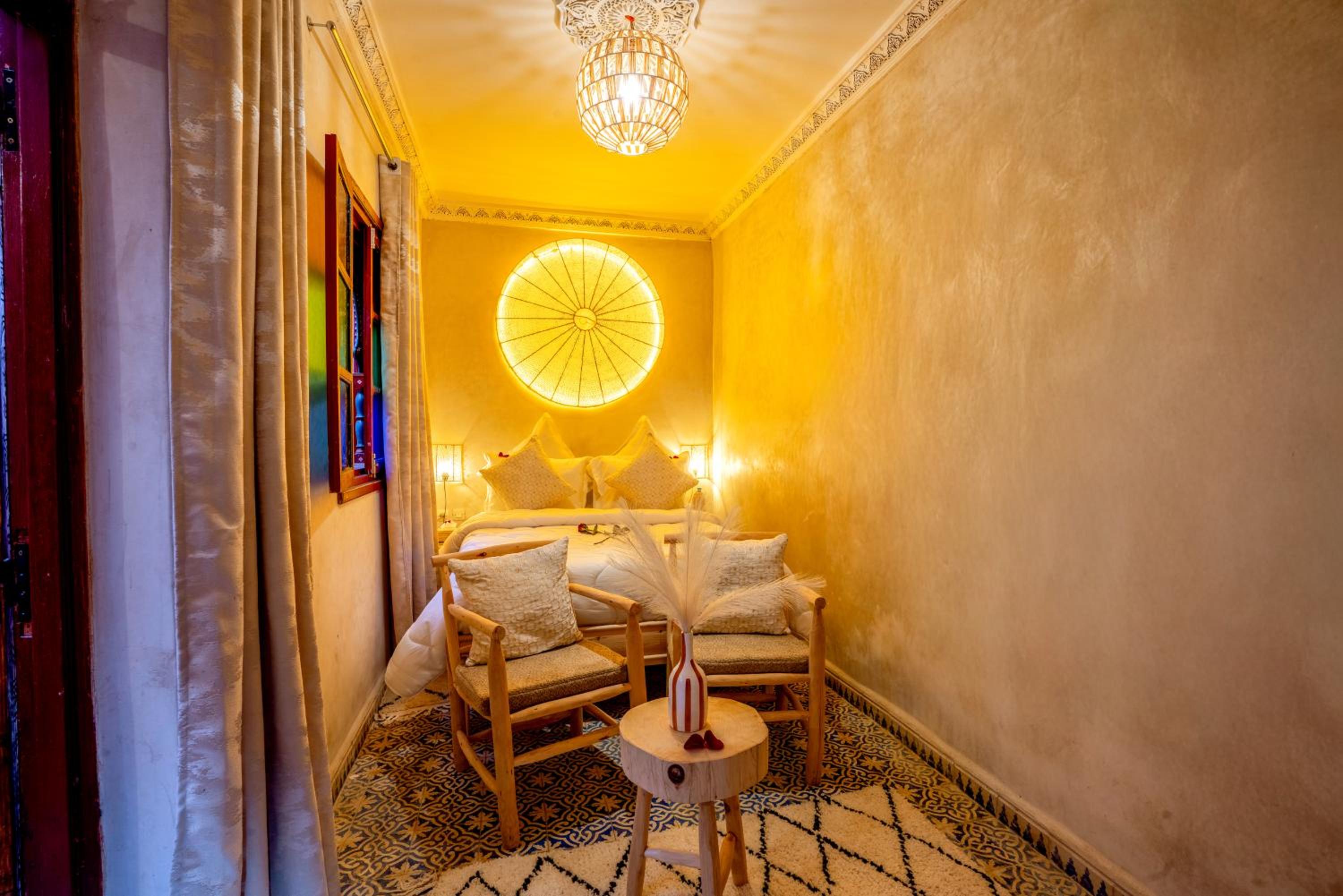Riad Le Graff Pink group