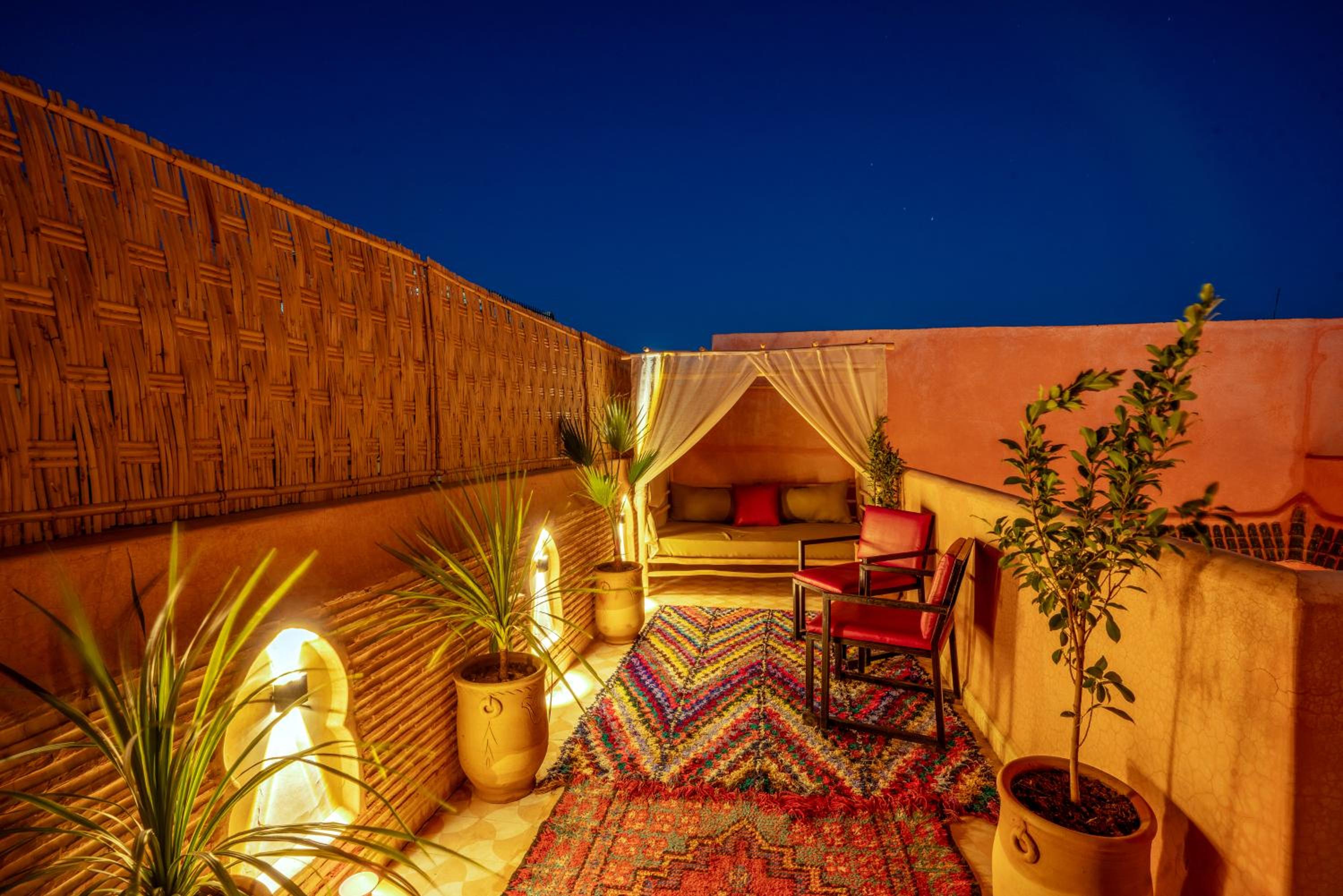 Riad Le Graff Pink group