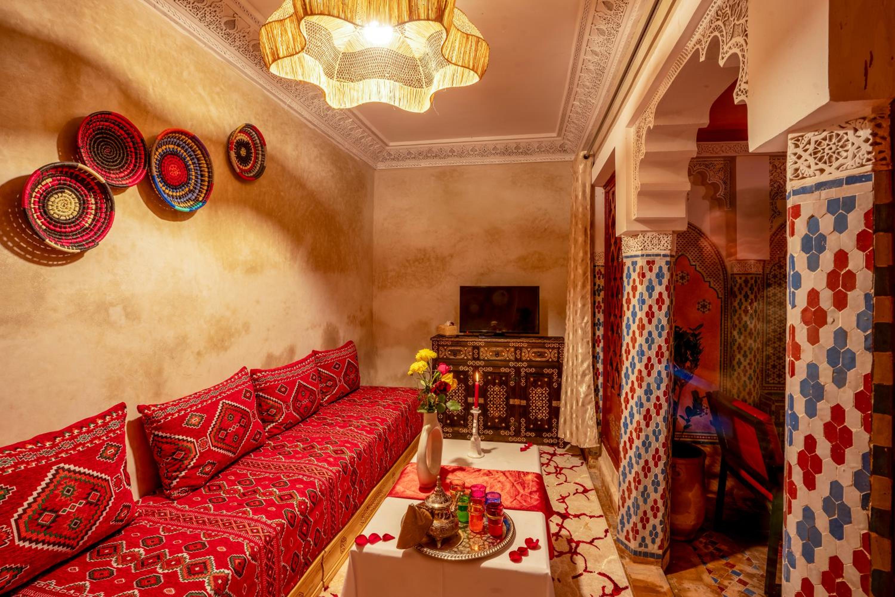 Riad Le Graff Pink group