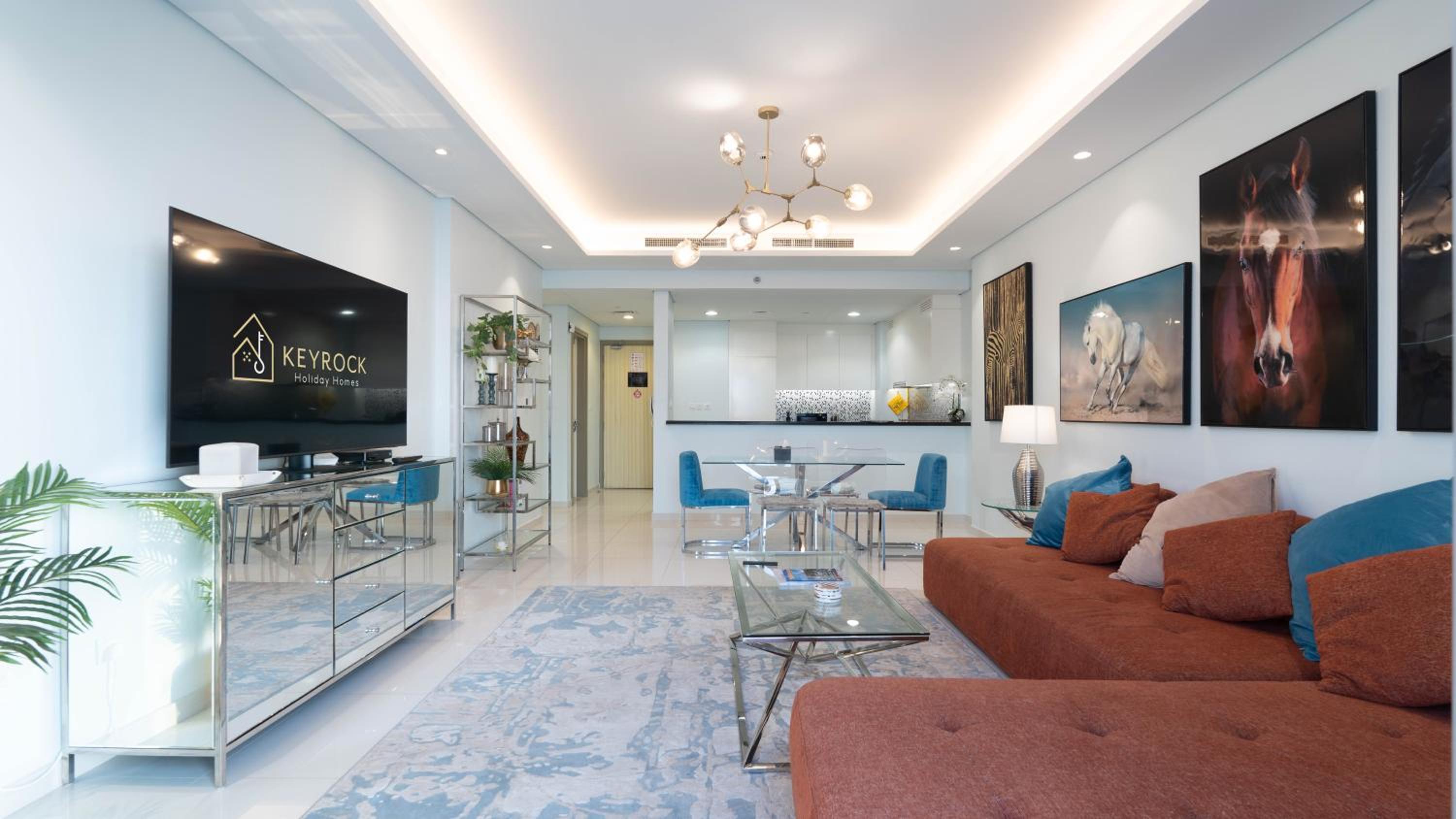 KeyRock Living - Luxe Retreat at Paramount