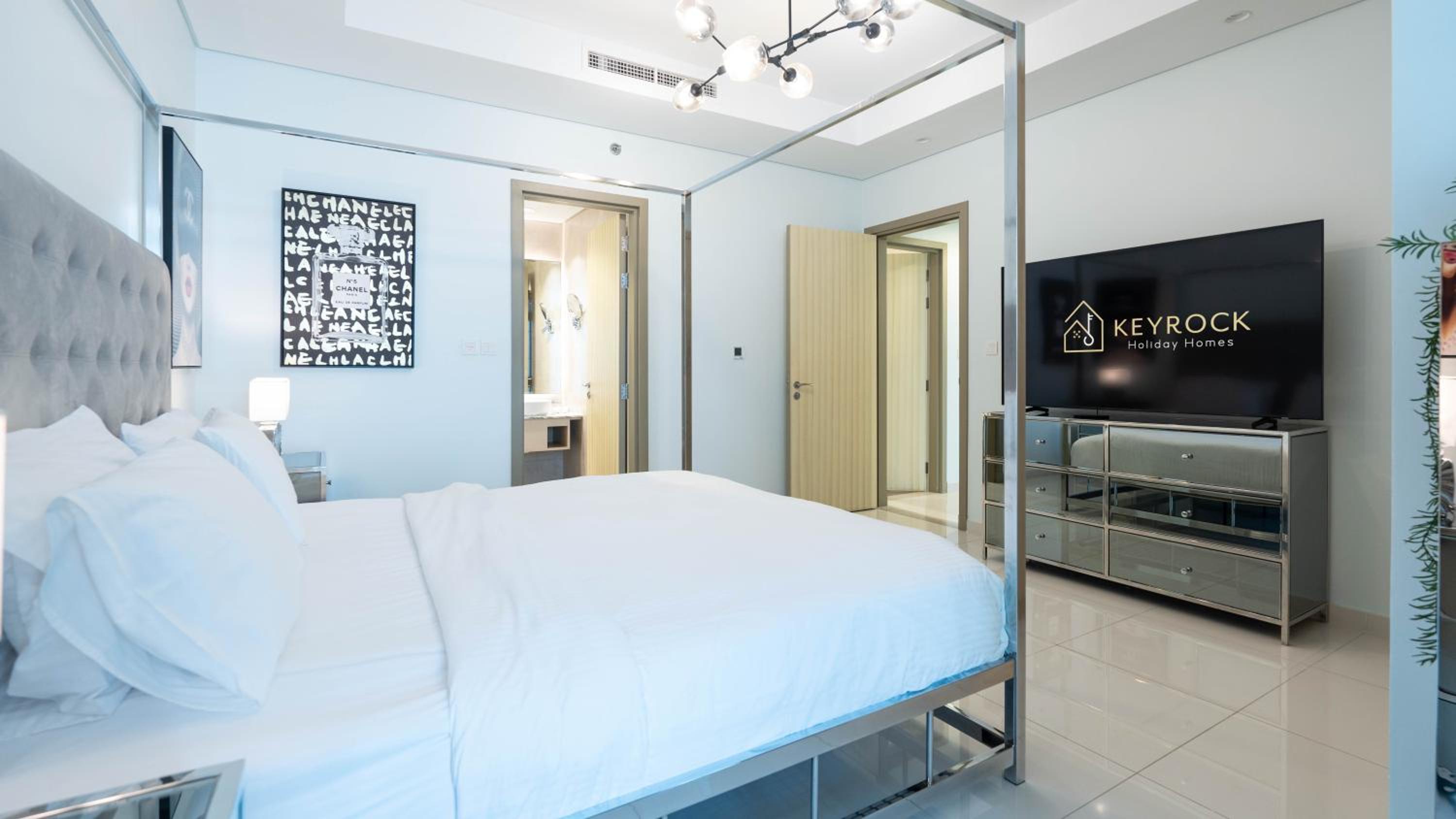 KeyRock Living - Luxe Retreat at Paramount