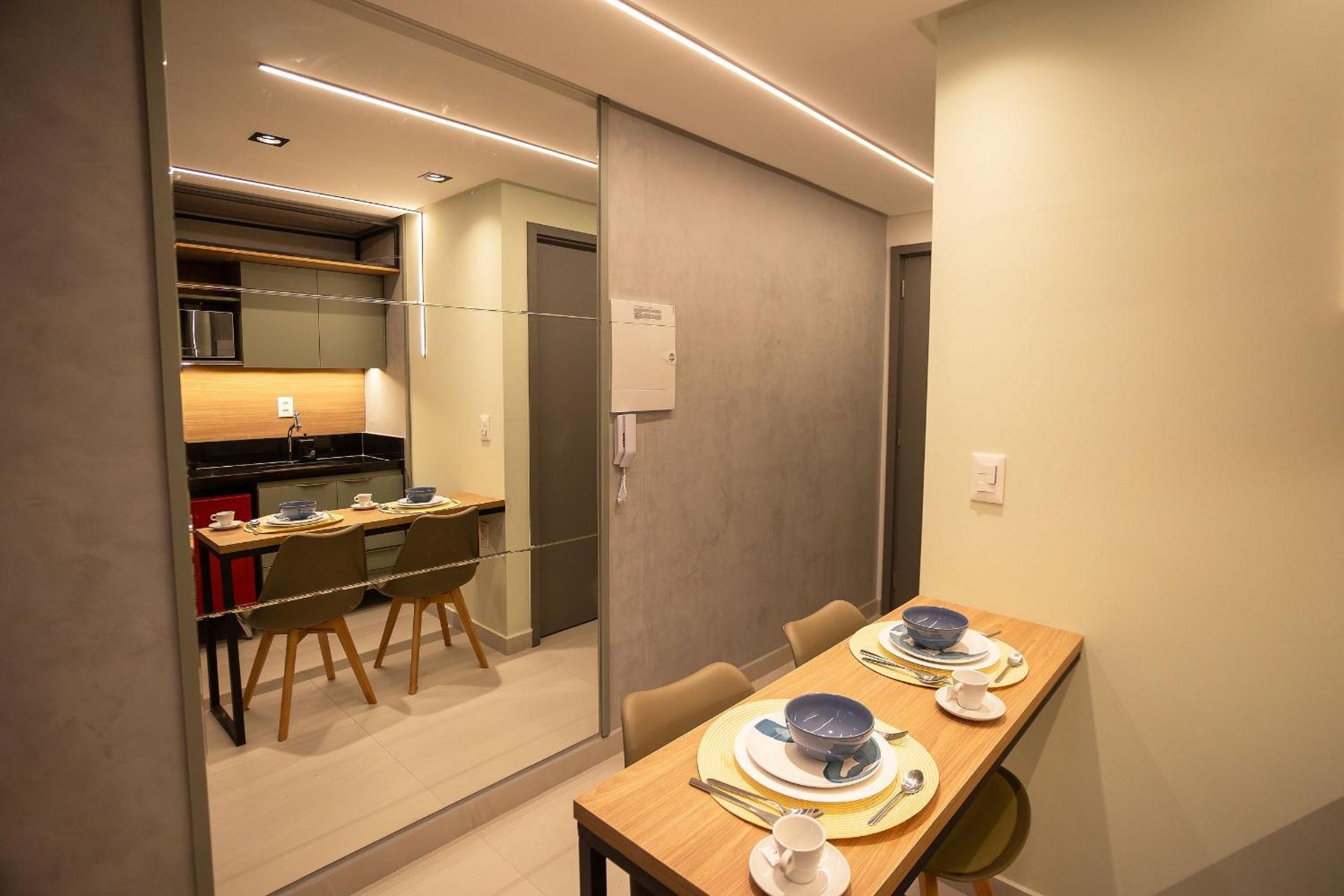 Breeze Residence #413 Beach Access by Carpediem