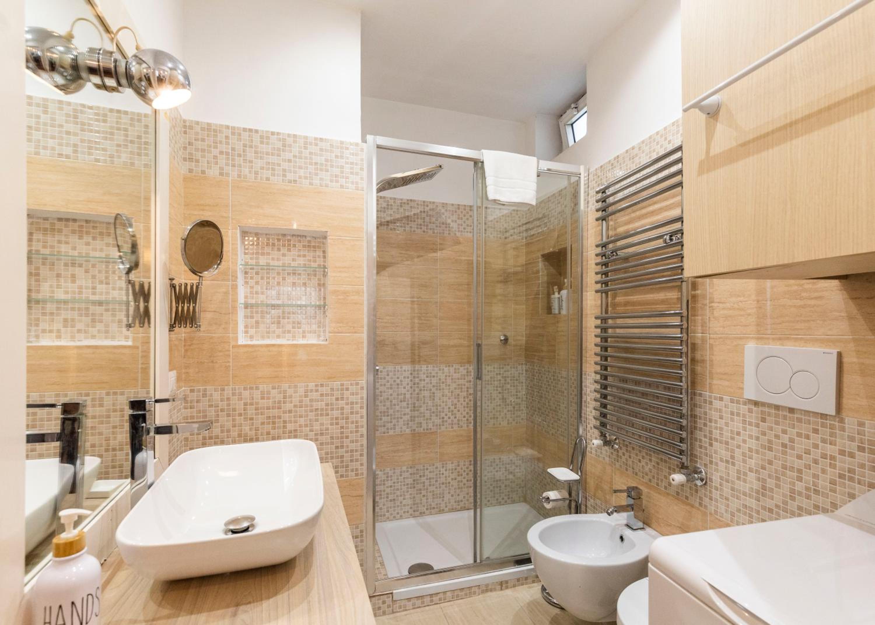 FCR Rome Apartments Loft Campo de' Fiori - Monserrato