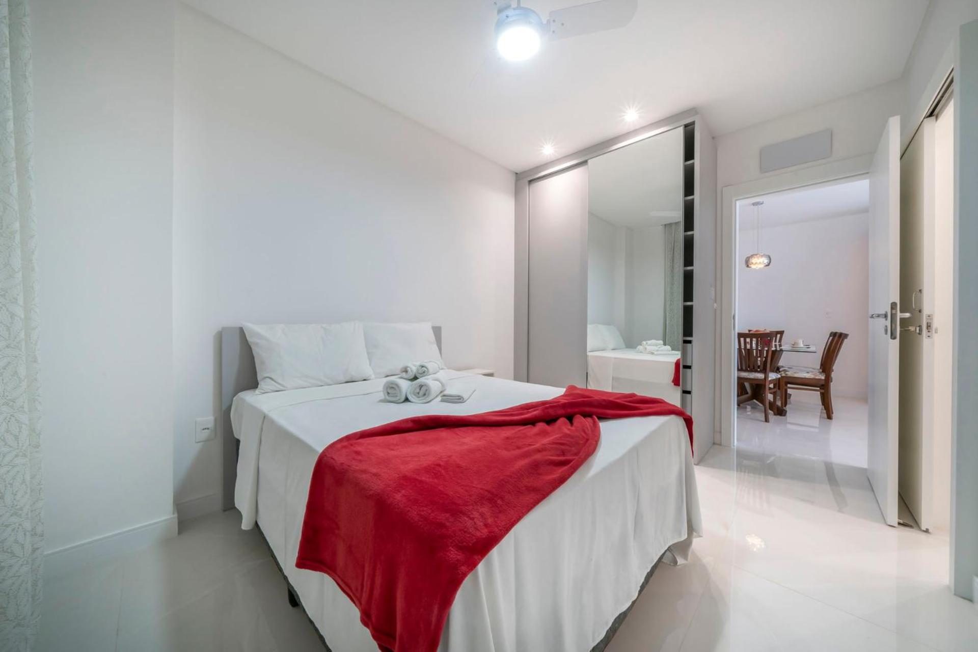 Confortável e Novo Próx. Praia - Porto Belo PX5674