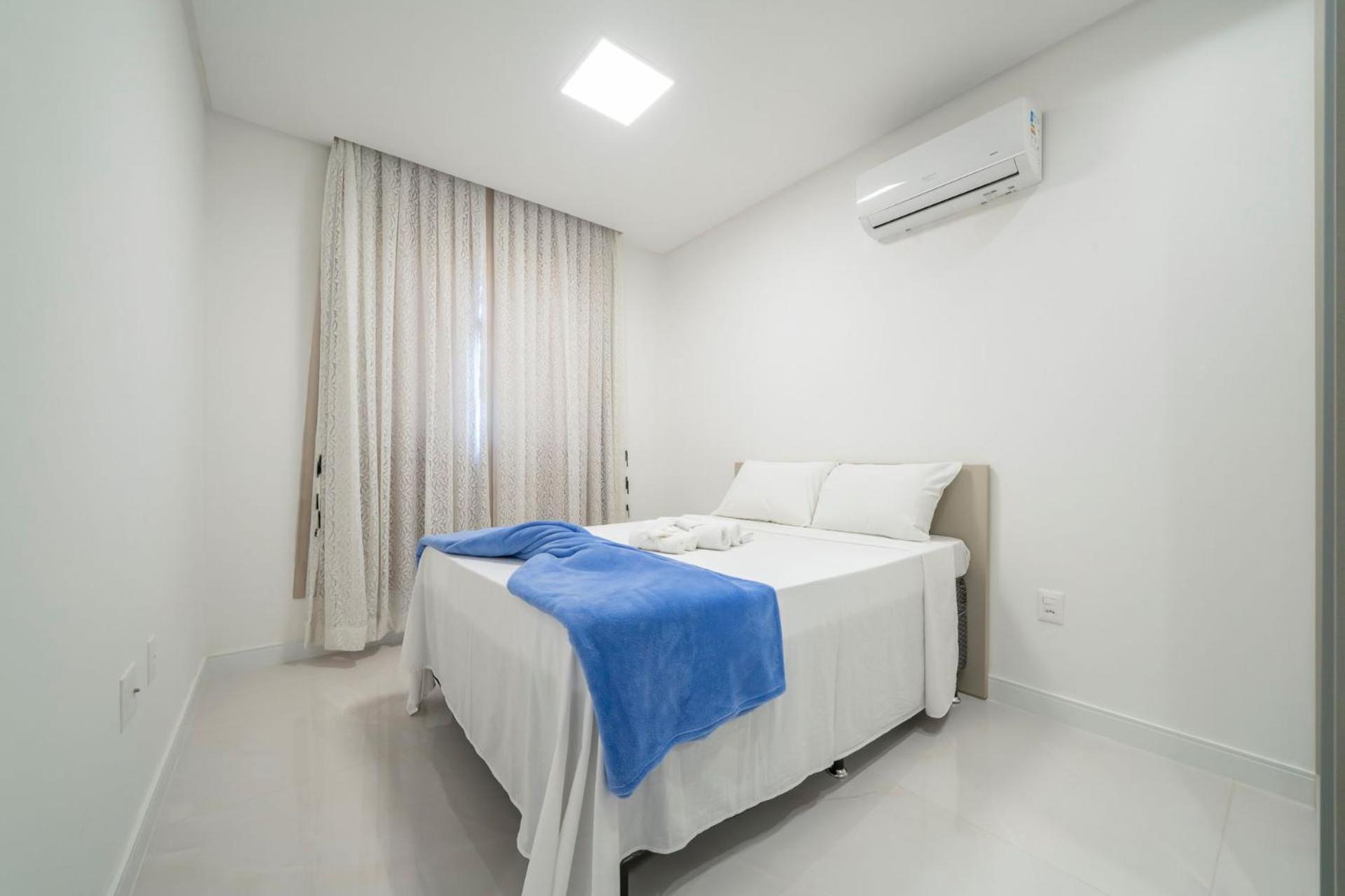 Confortável e Novo Próx. Praia - Porto Belo PX5674