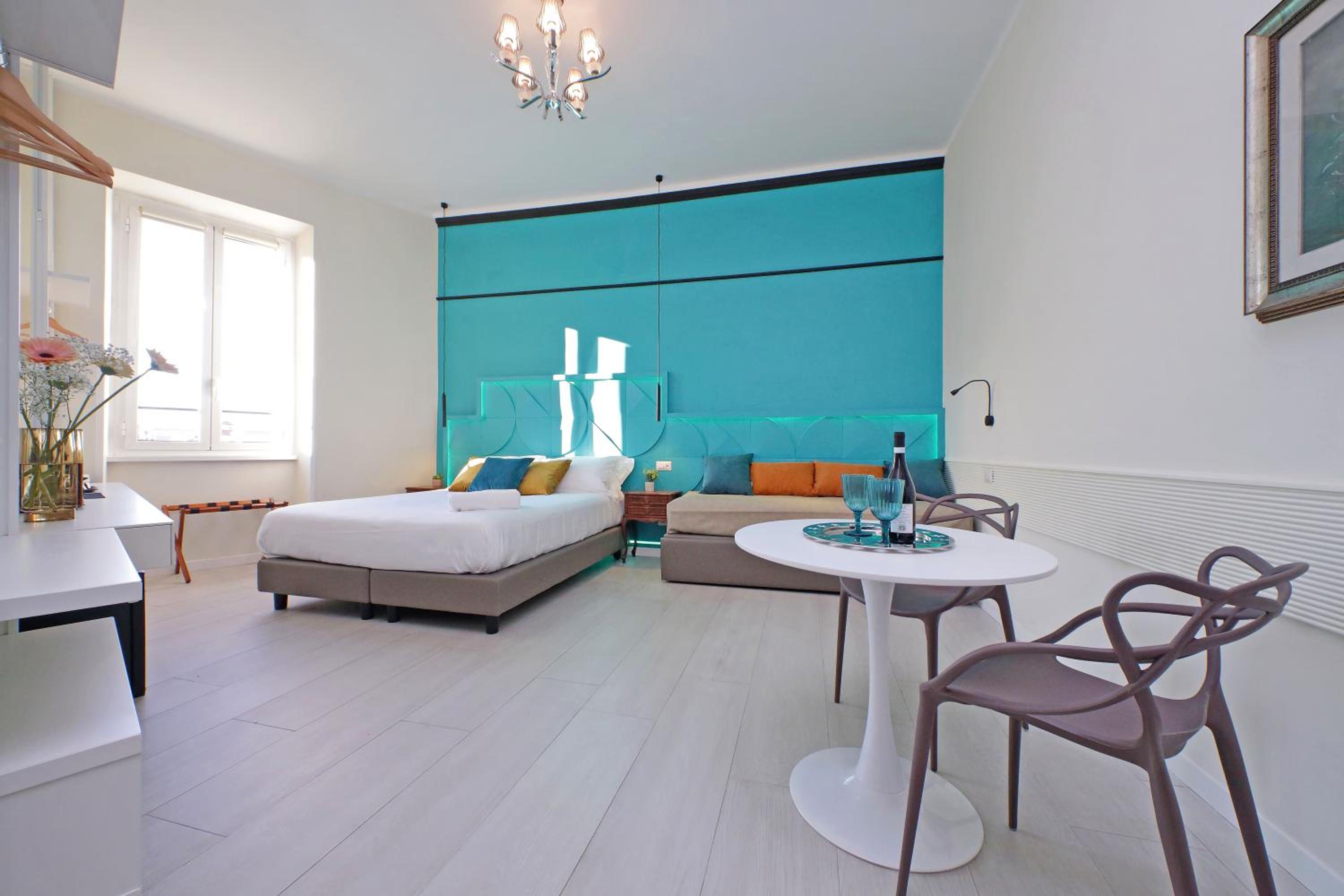 Domus Augustea - San Giovanni Sunset Suites