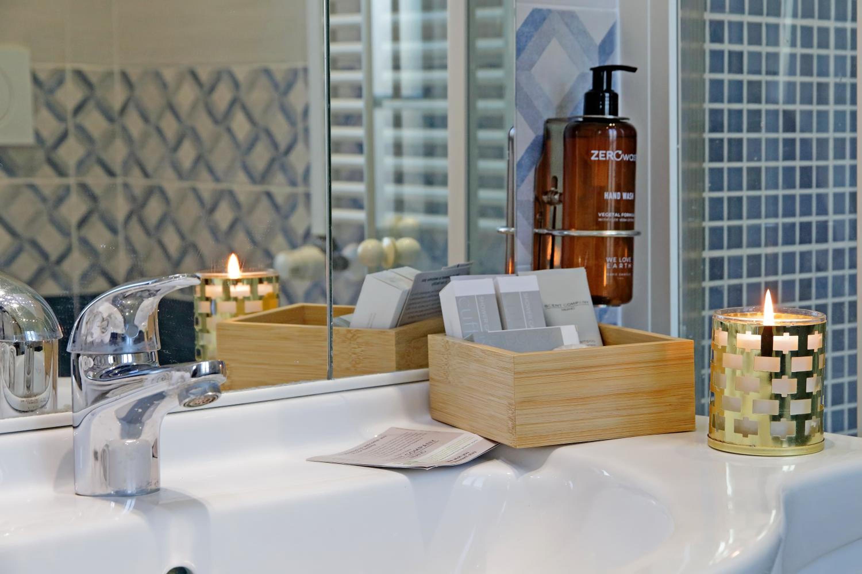 Domus Augustea - San Giovanni Sunset Suites