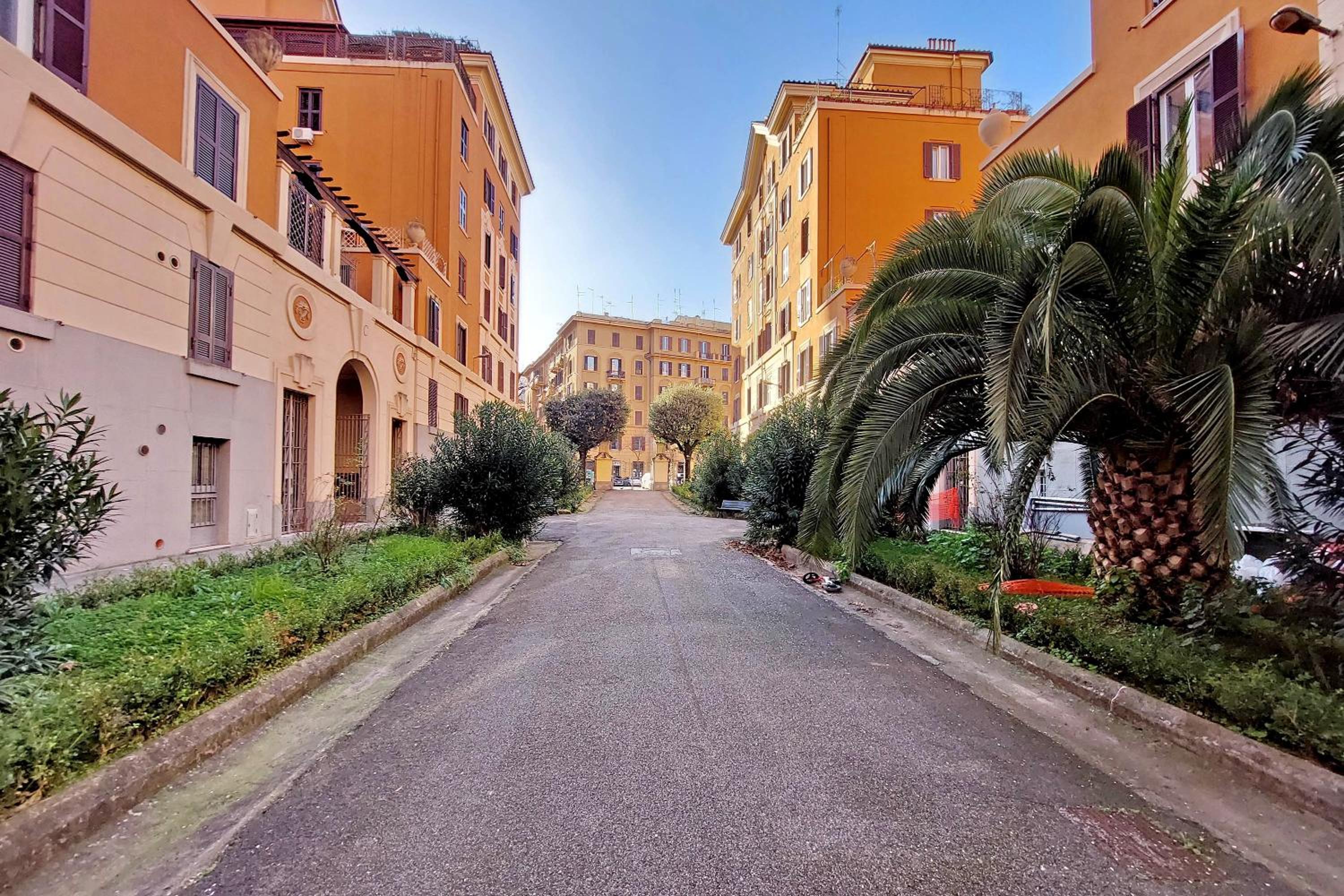 Domus Augustea - San Giovanni Sunset Suites