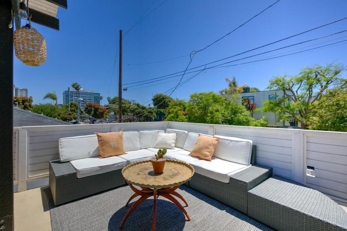 Private Venice Beach Loft - Steps to the Beach & Canals