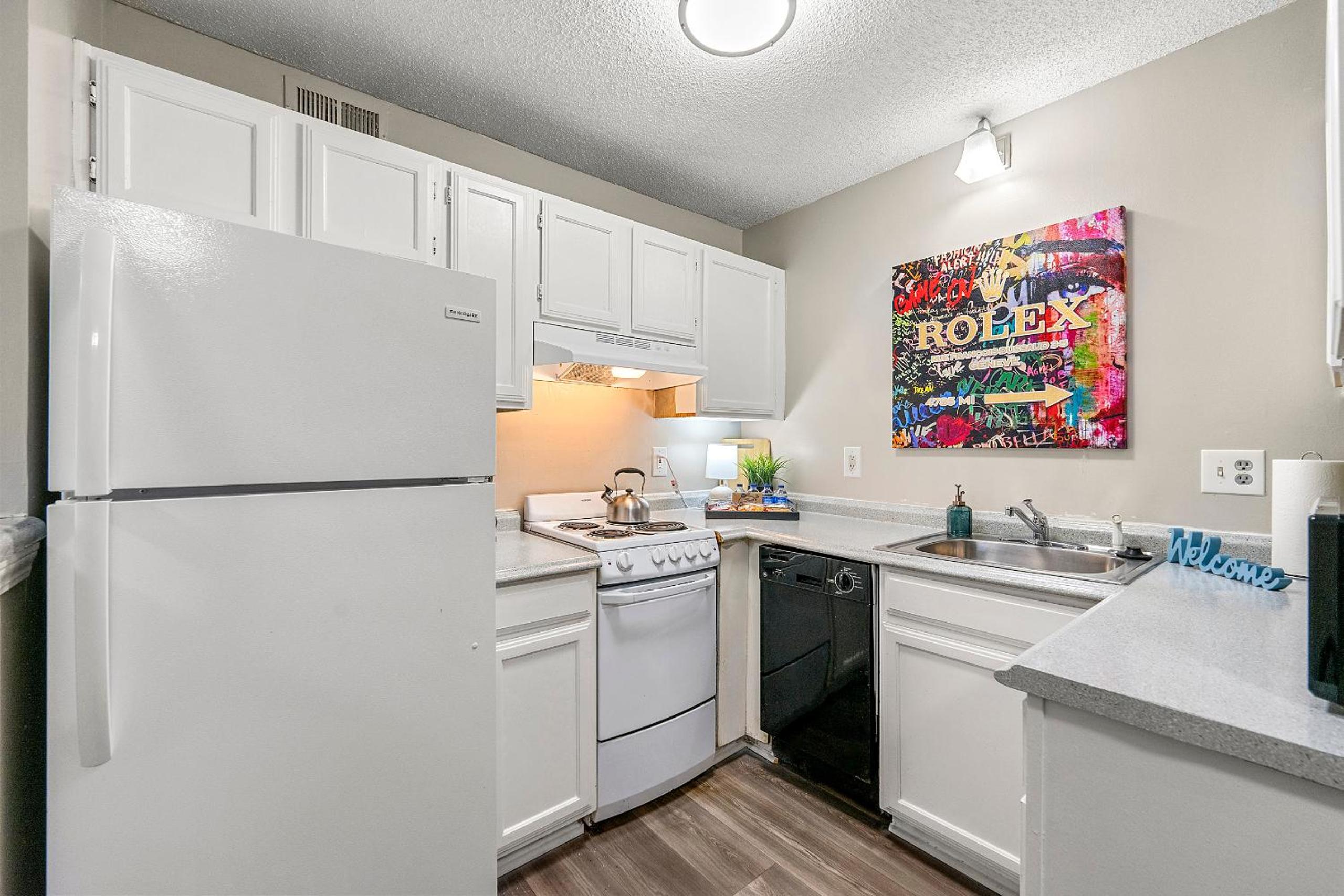 Upper Westside 2BR Free Parking & Wi-Fi