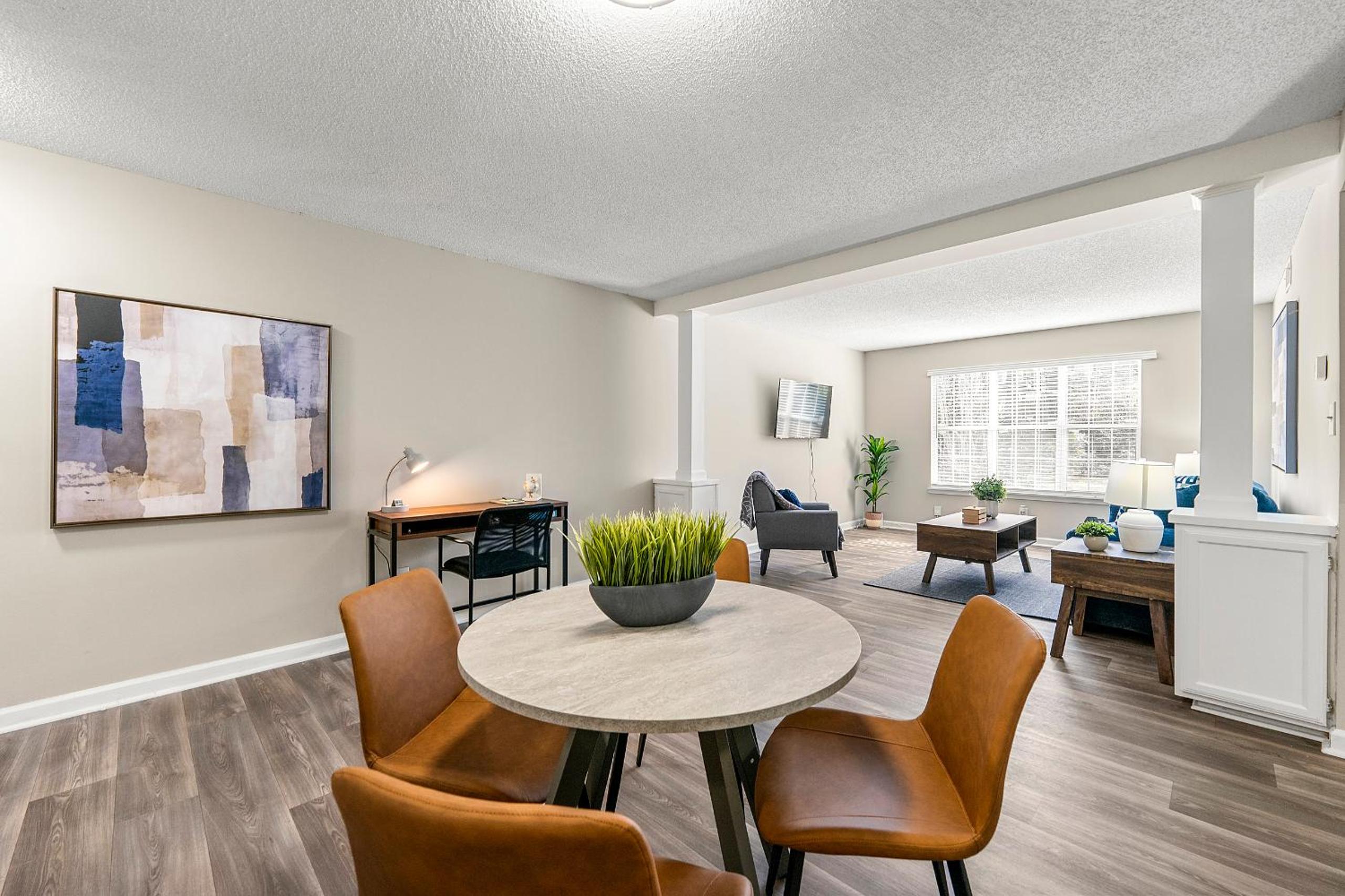 Upper Westside 2BR Free Parking & Wi-Fi