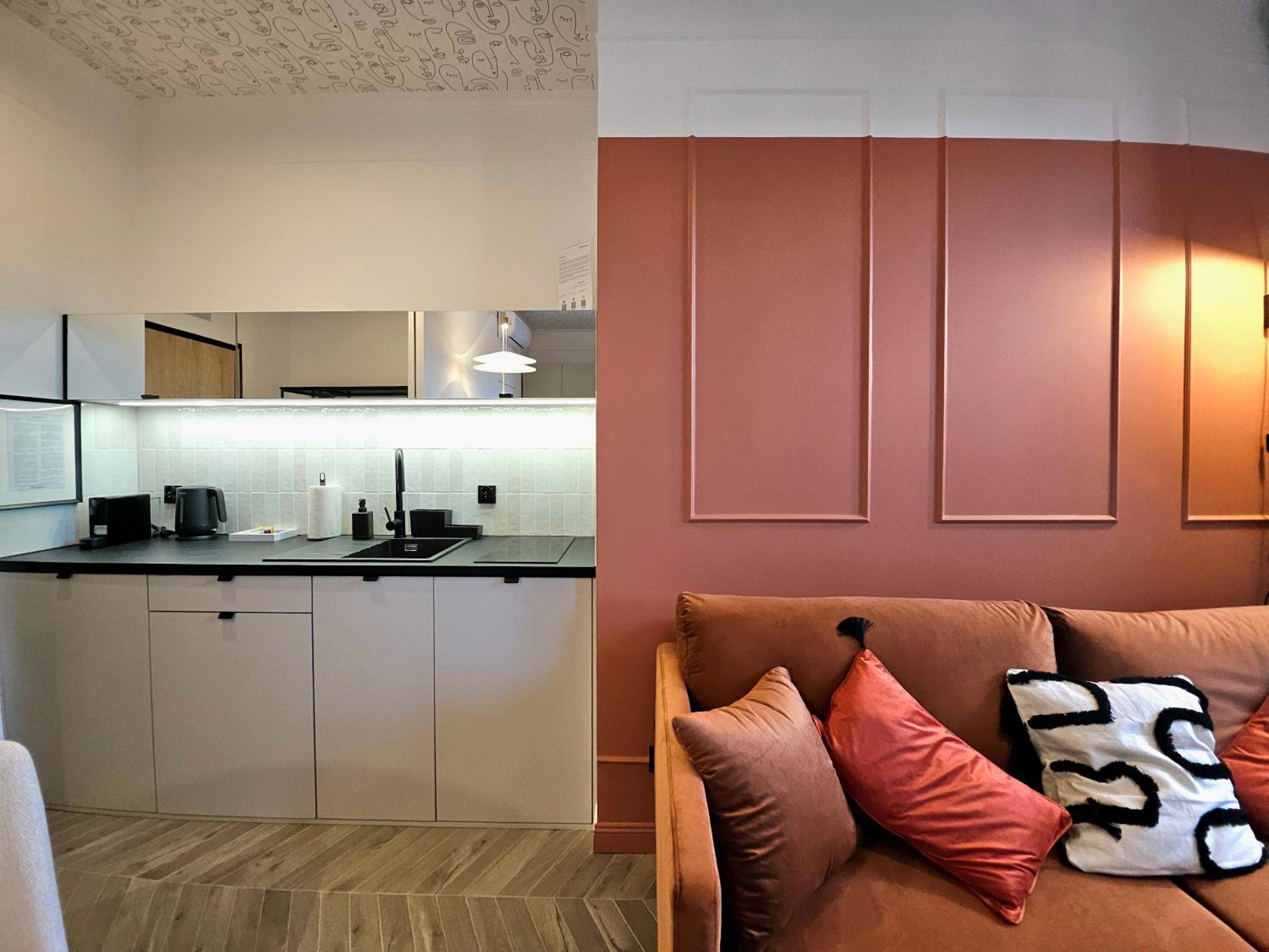 Roosevelta Residence Apartments - przy OFF Piotrkowska, FV - Klimatyzacja - WiFi, Orientarium, Atlas Arena, HopaLupa, Aquapark Fala, EC1