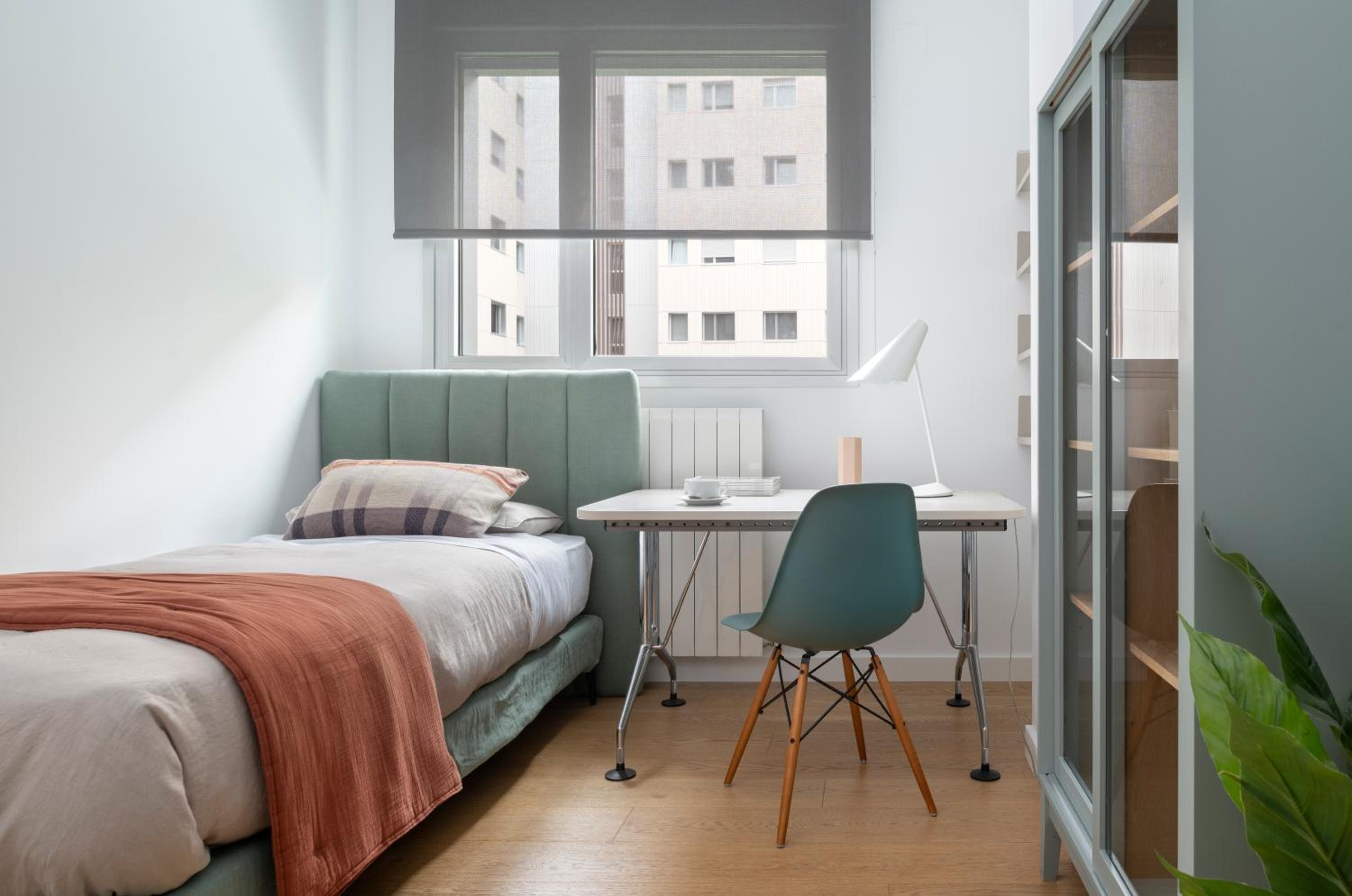 Magno Apartment Ramón Carande- Private Parking included