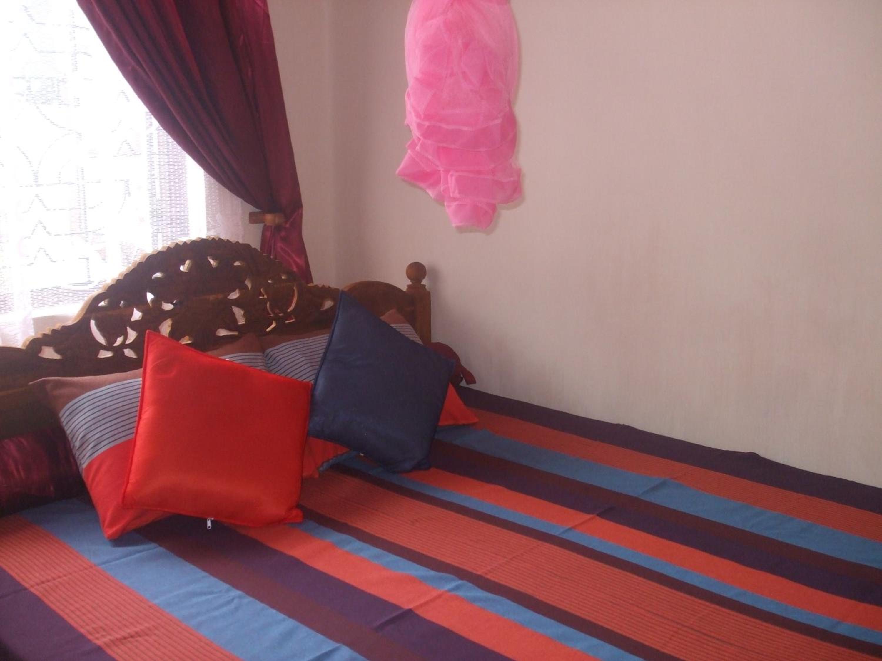 Photo 200