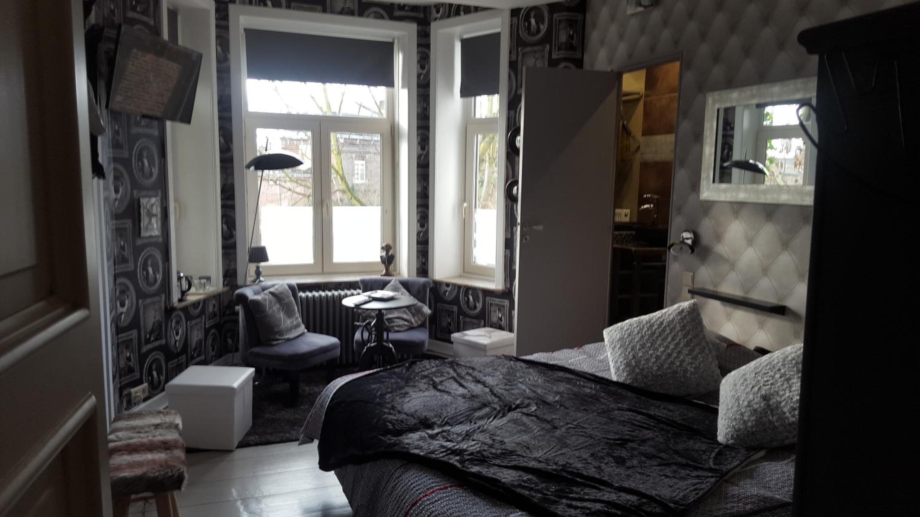 B&B Le Bonimenteur