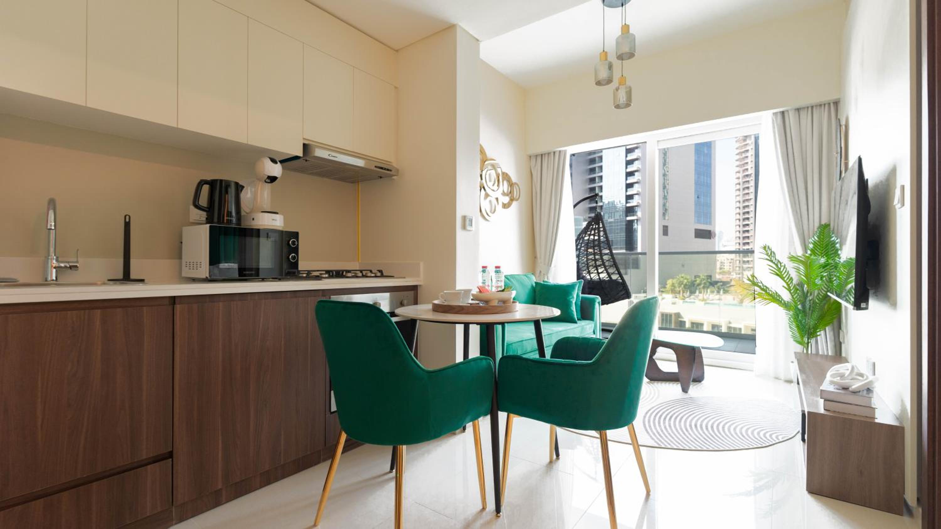 Keyrock Living - City view Luxury at Reva Residence