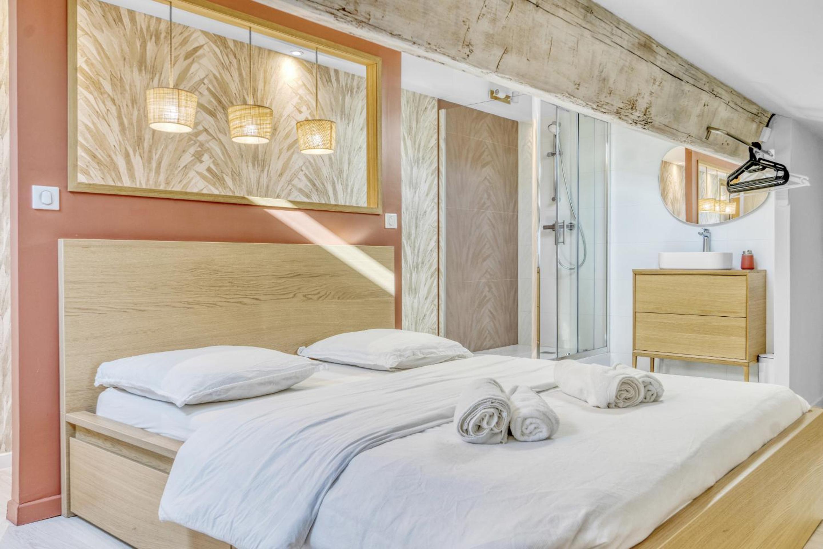 Superbe F3 Foch proche palais