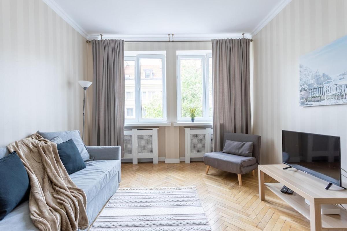 Golden Apartments - 10 People - City Center -Nowy Swiat