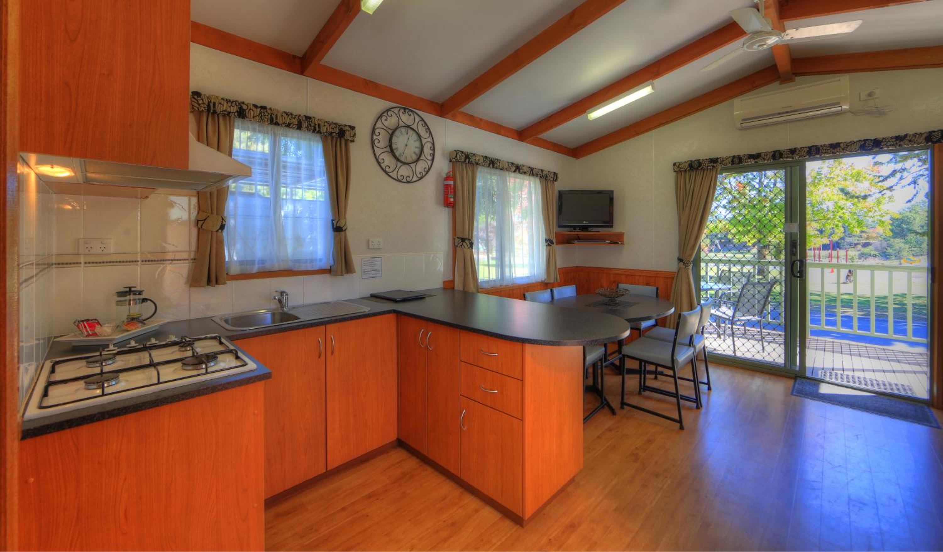 Beechworth Lake Sambell Caravan Park