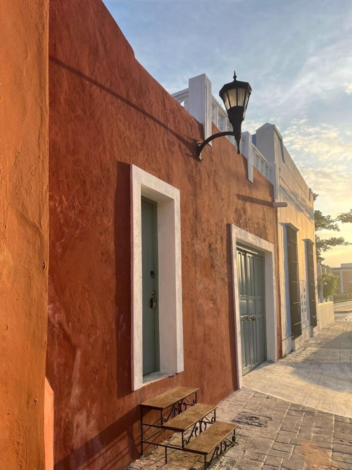 Authentic Colonial & Central
