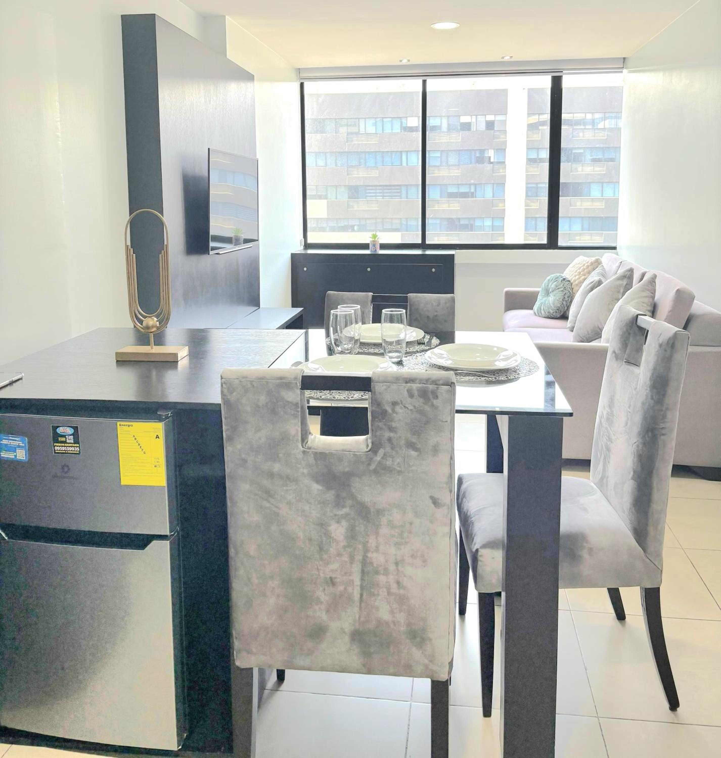 Suite en Puerto Santa Ana ,Torres Bellini