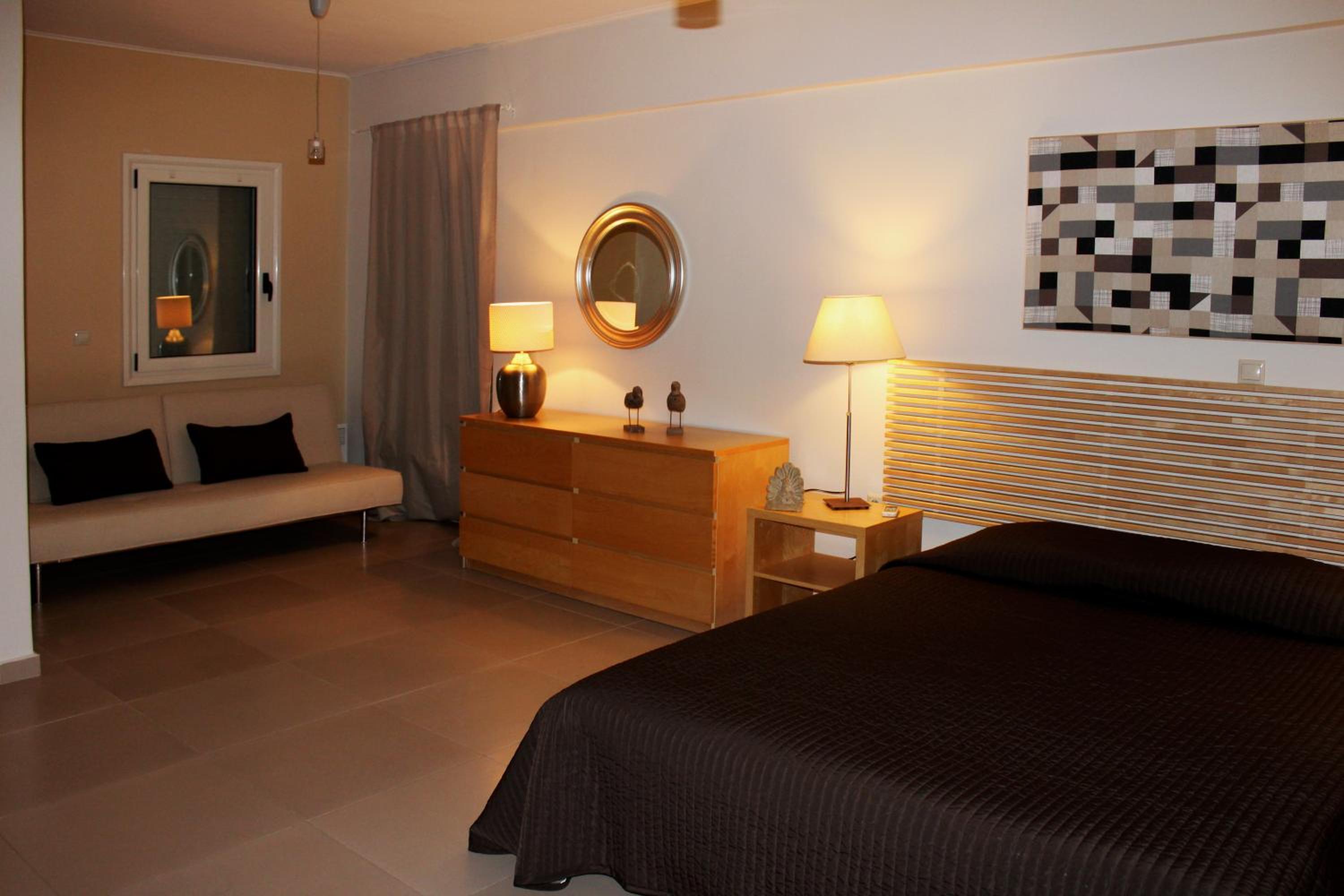 Avia Holiday Homes