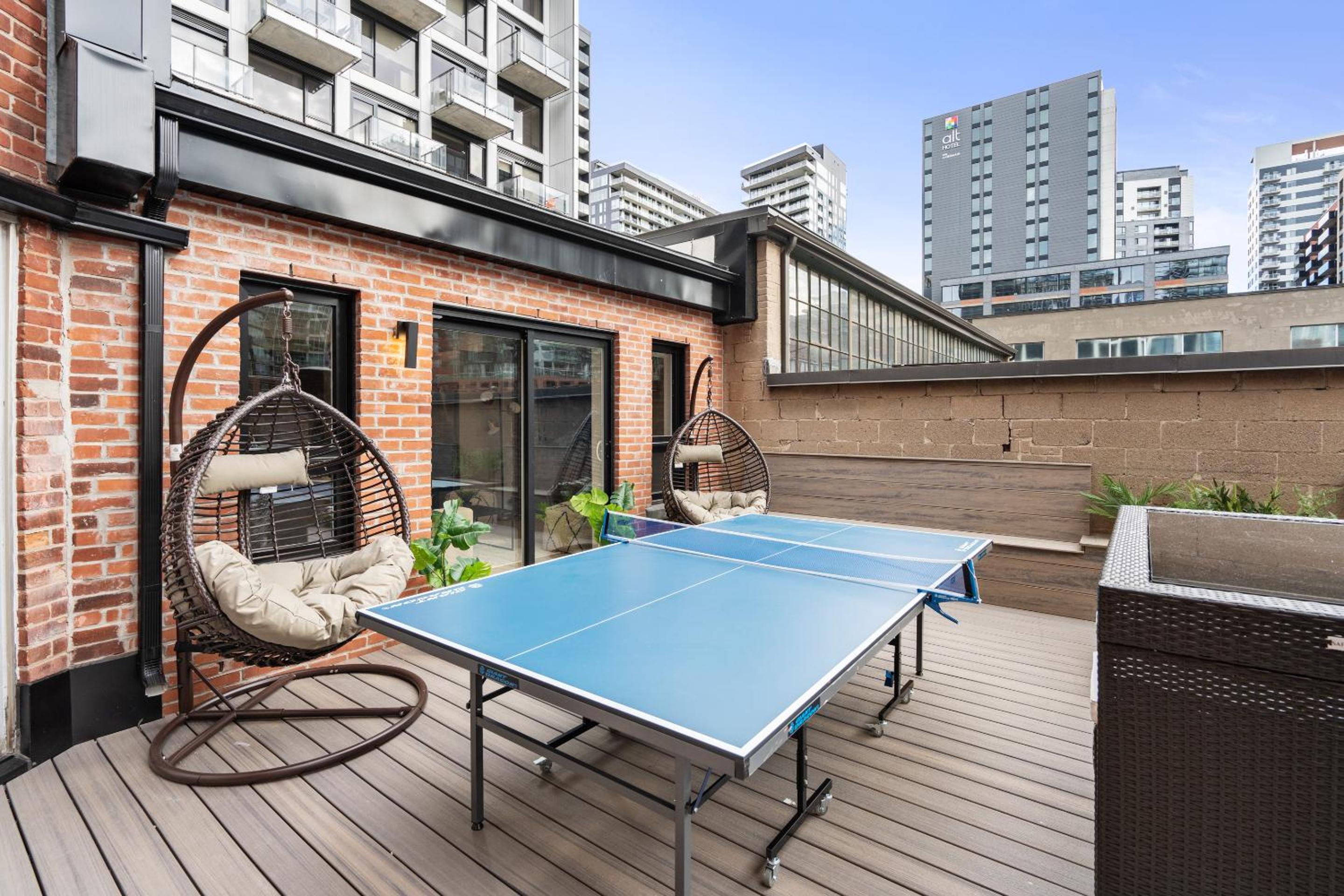The Griffin ApartHotel- Downtown