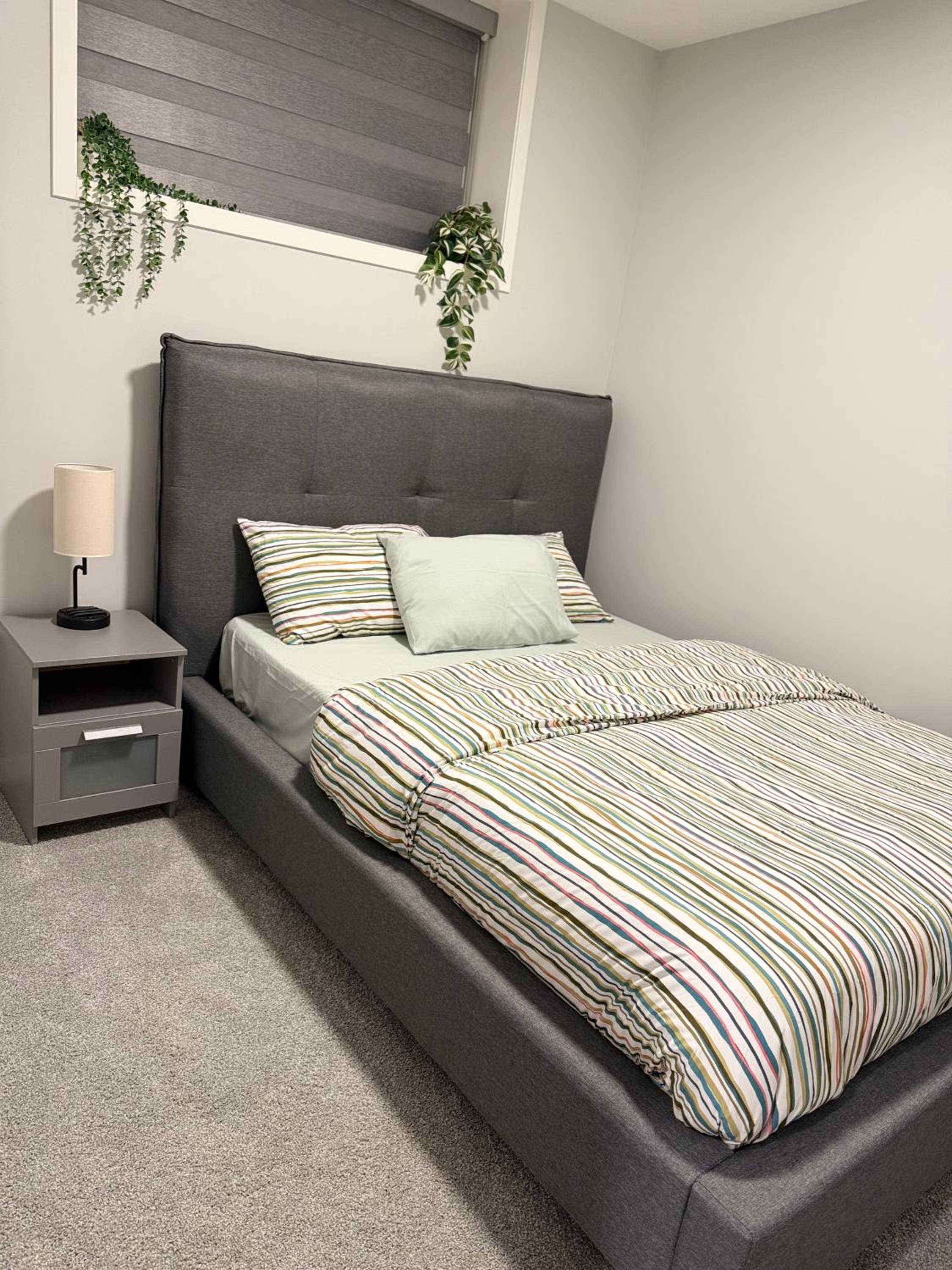 Relax, Recharge, Repeat 2Bedroom Walkout Haven