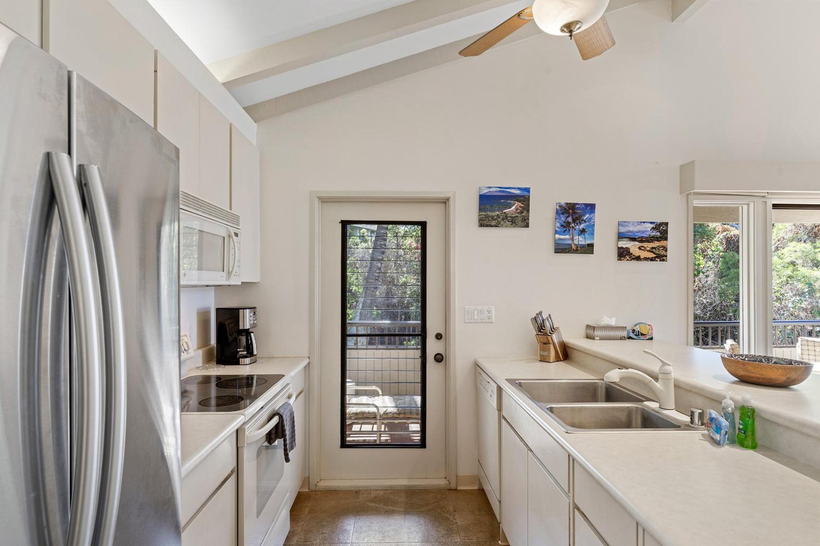 Wailea Ekolu 1514 - Ocean Views, Private Lanais, Spacious 2-Story in Beautiful Wailea