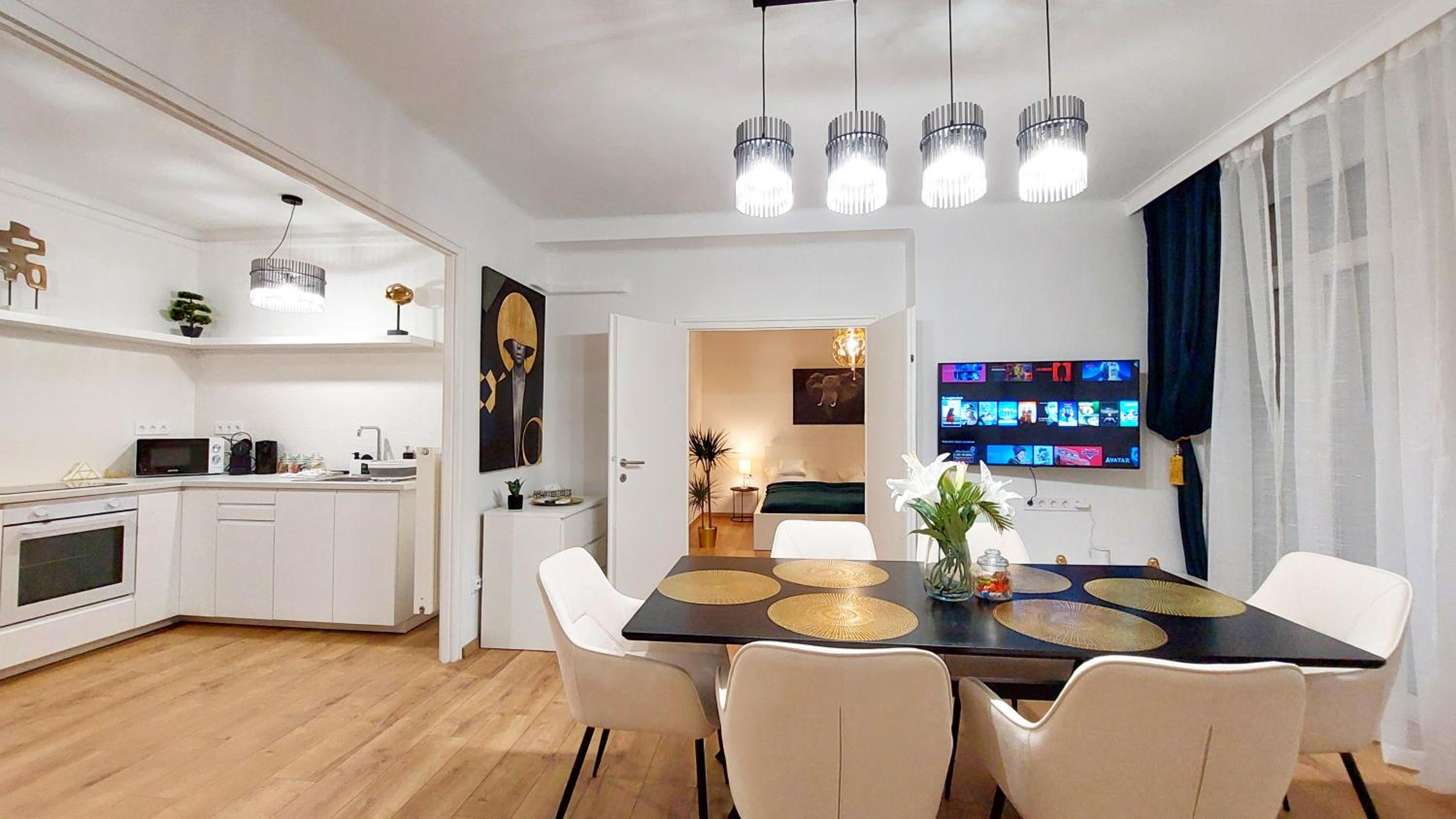 Central Station Lux Downtown Apartman
