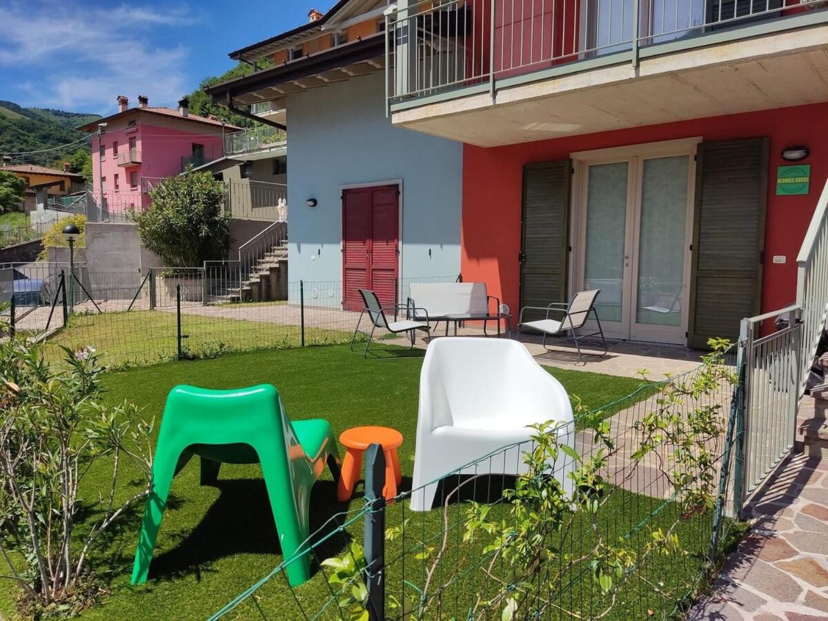 HOST4U - BLONDIE Aparment with Pool & Beautiful View on Iseo Lake