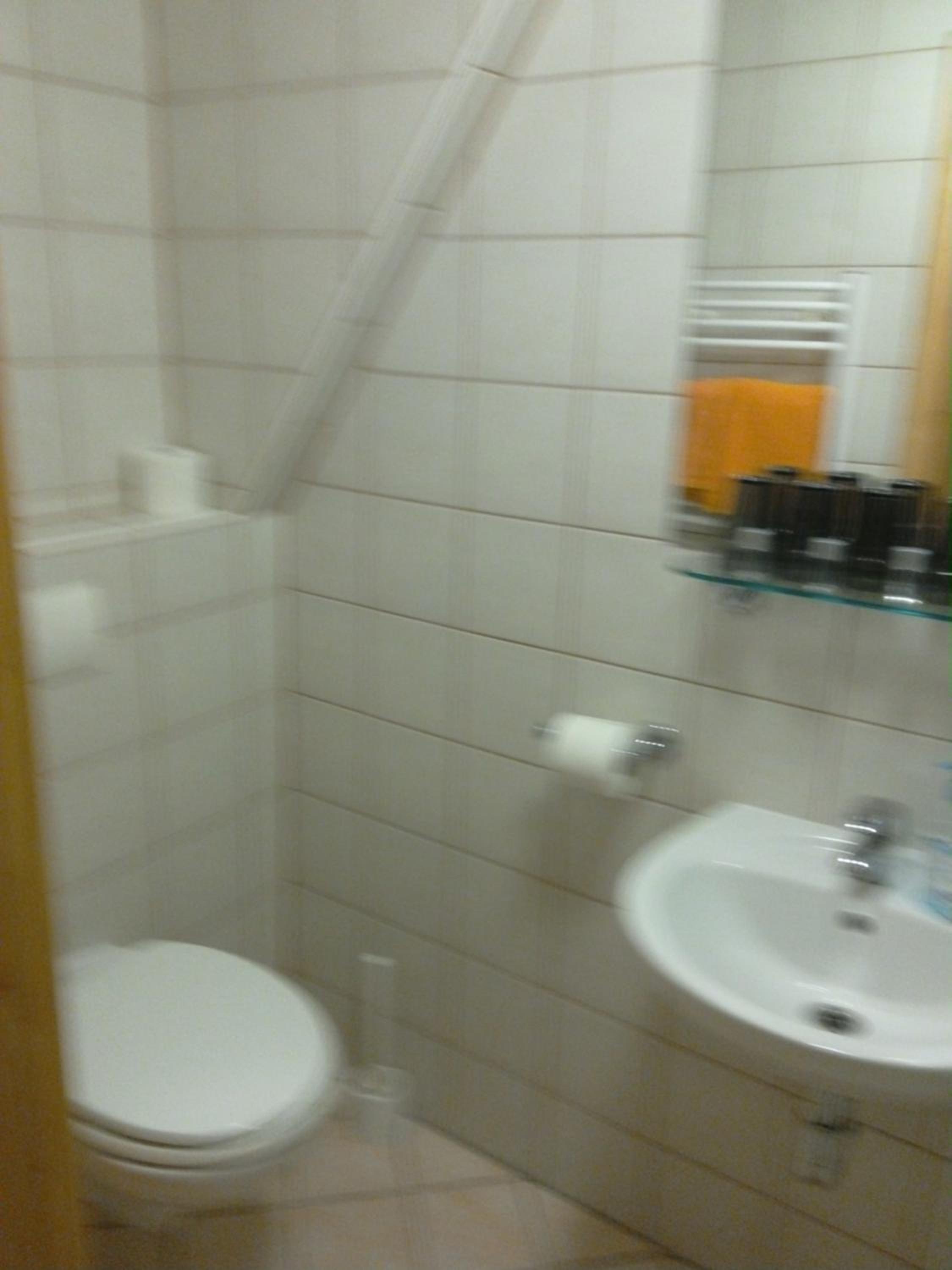 Photo 32